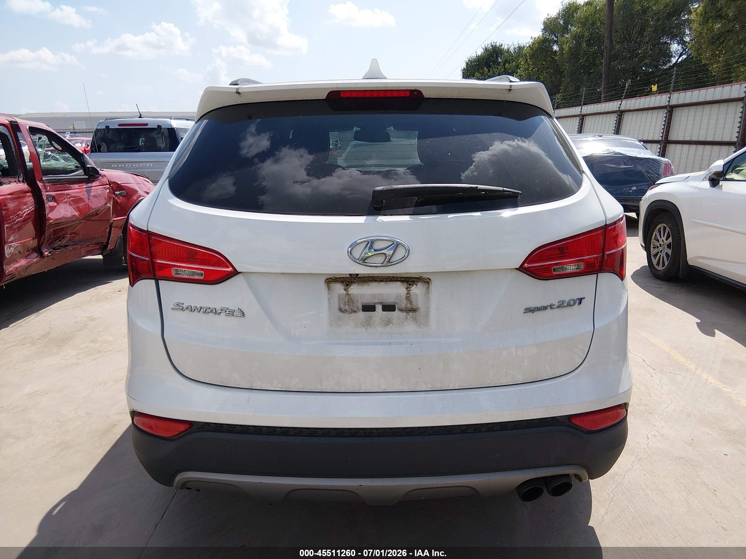 2014 Hyundai Santa Fe Sport 2.0l Turbo White vin: 5XYZU3LA1EG171763