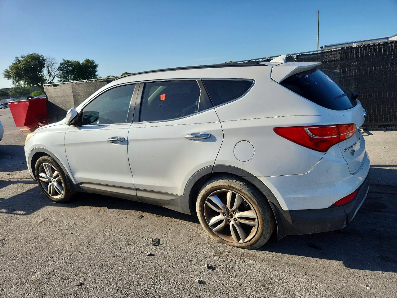 2014 Hyundai Santa Fe Sport 2.0t White vin: 5XYZU3LA1EG184268
