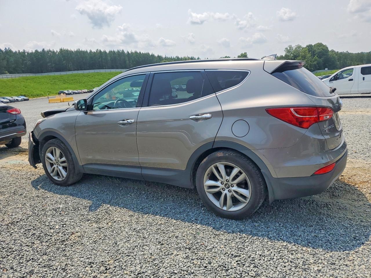2014 Hyundai Santa Fe Sport 2.0t Silver vin: 5XYZU3LA1EG187901