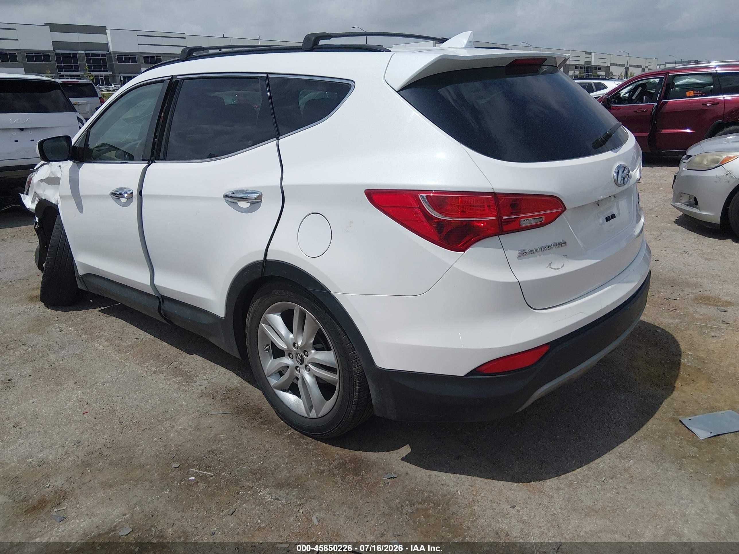 2013 Hyundai Santa Fe Sport 2.0t White vin: 5XYZU3LA2DG093024