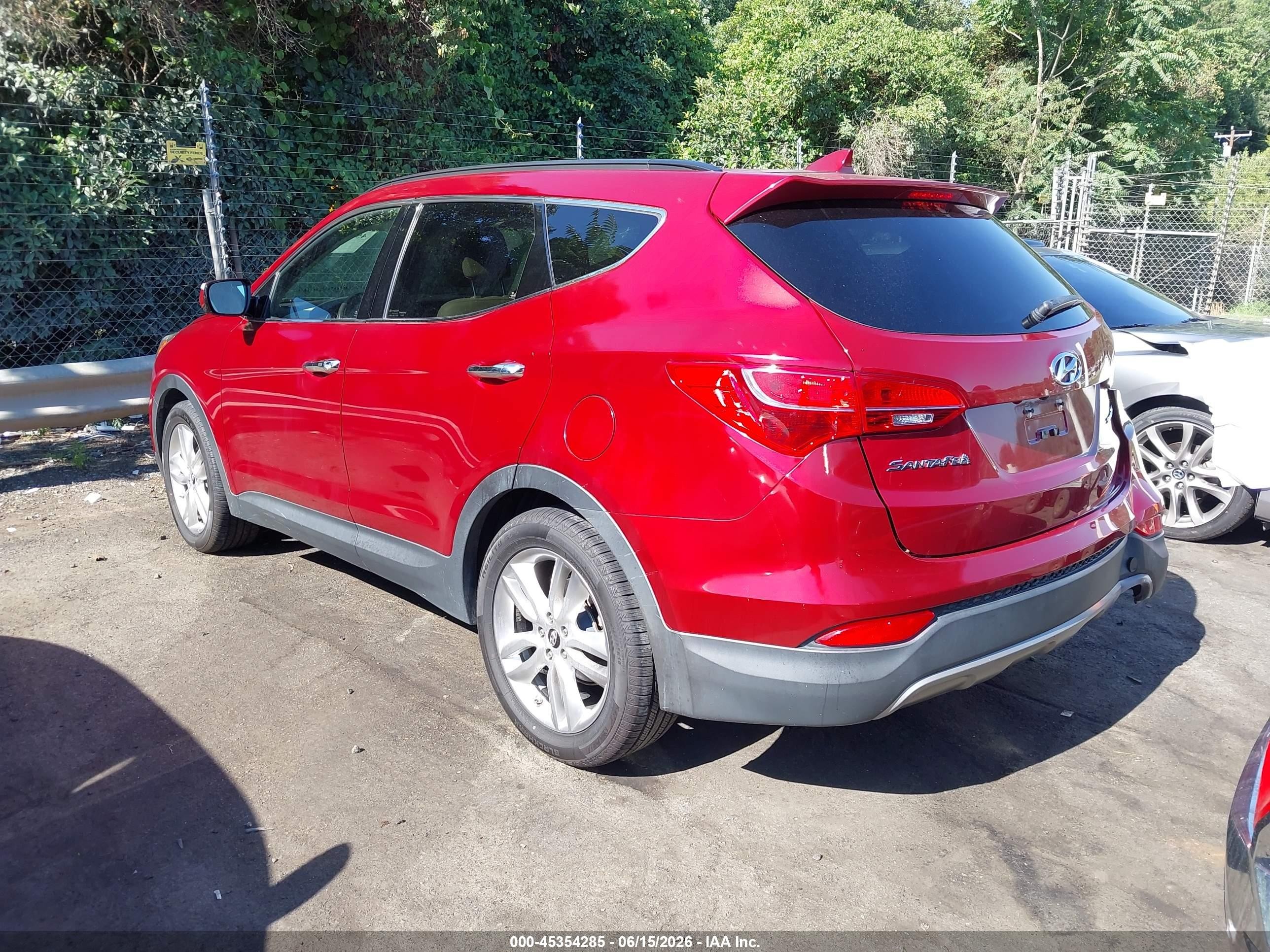 2013 Hyundai Santa Fe Sport 2.0t Red vin: 5XYZU3LA2DG105835