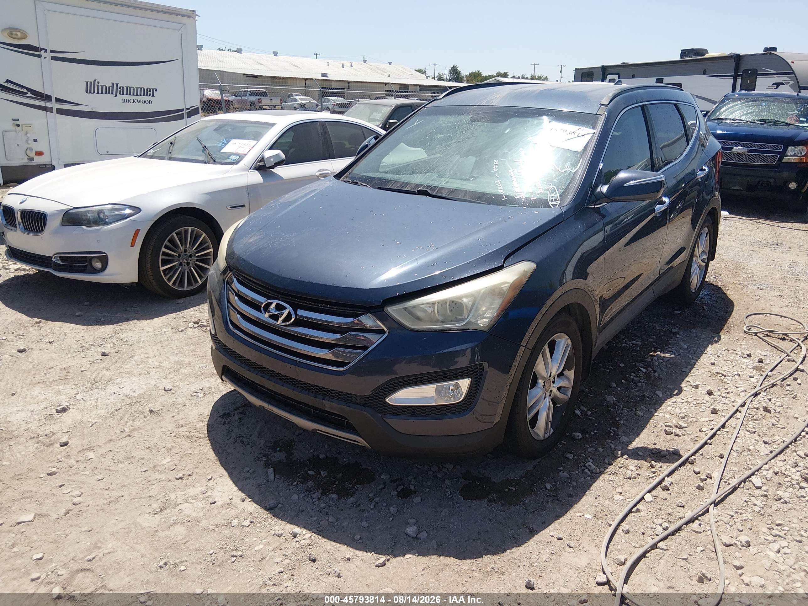 2013 Hyundai Santa Fe Sport 2.0t Blue vin: 5XYZU3LA2DG115927