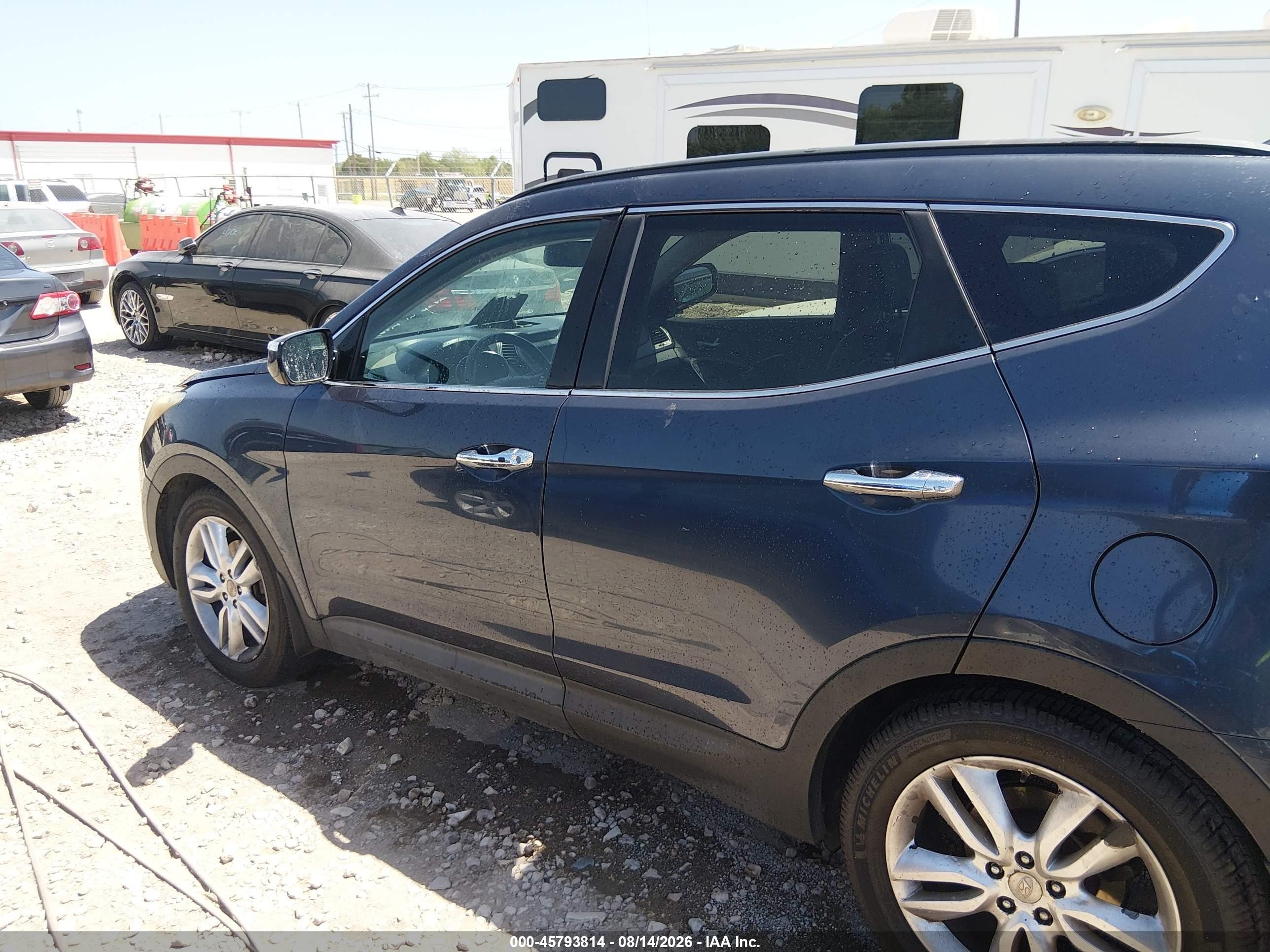 2013 Hyundai Santa Fe Sport 2.0t Blue vin: 5XYZU3LA2DG115927