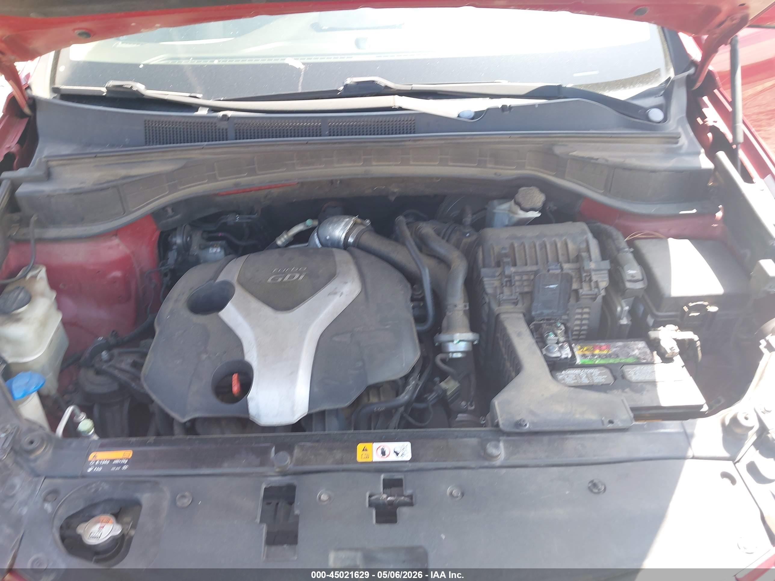 2014 Hyundai Santa Fe Sport 2.0l Turbo Red vin: 5XYZU3LA2EG127433