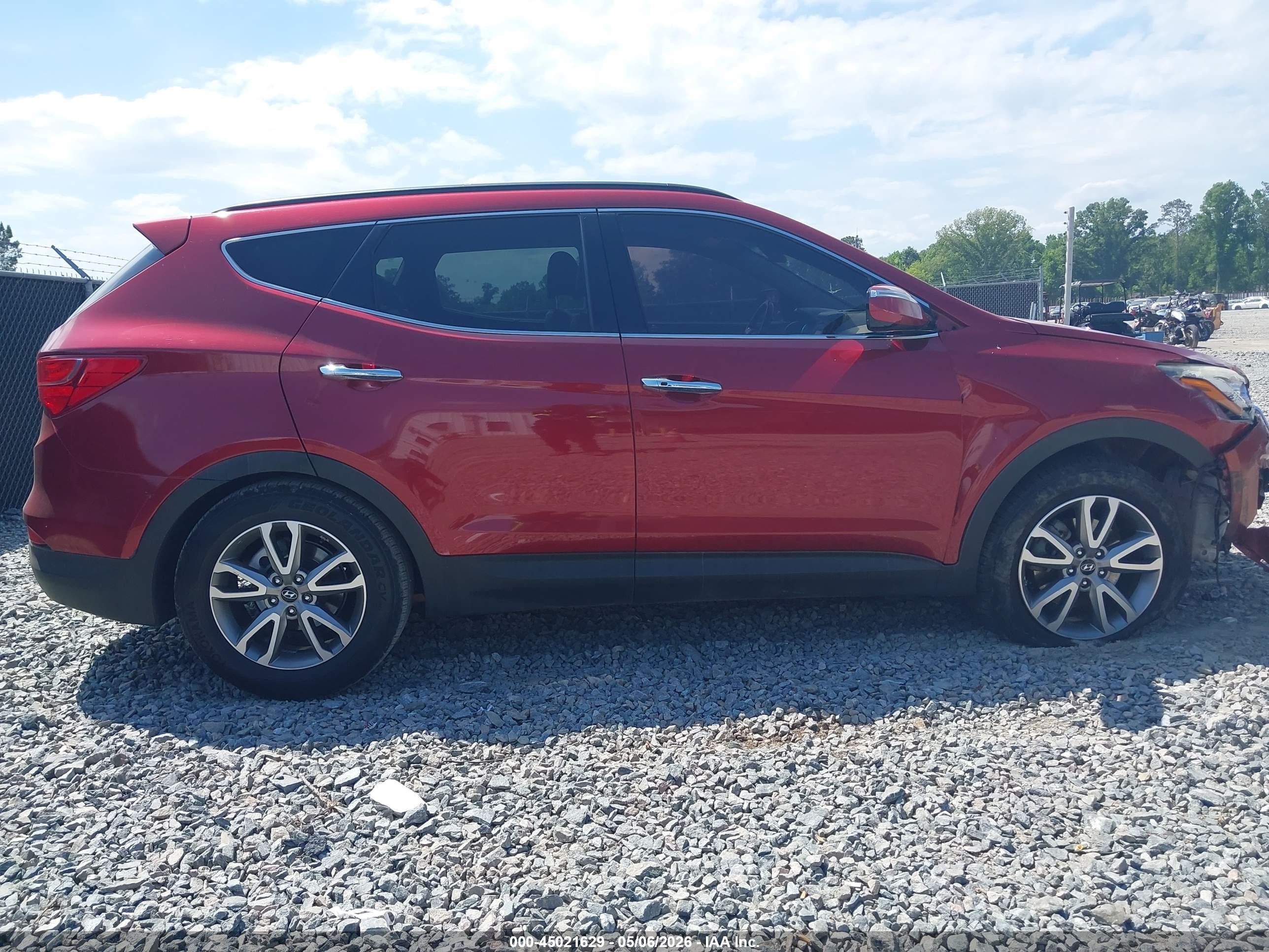 2014 Hyundai Santa Fe Sport 2.0l Turbo Red vin: 5XYZU3LA2EG127433