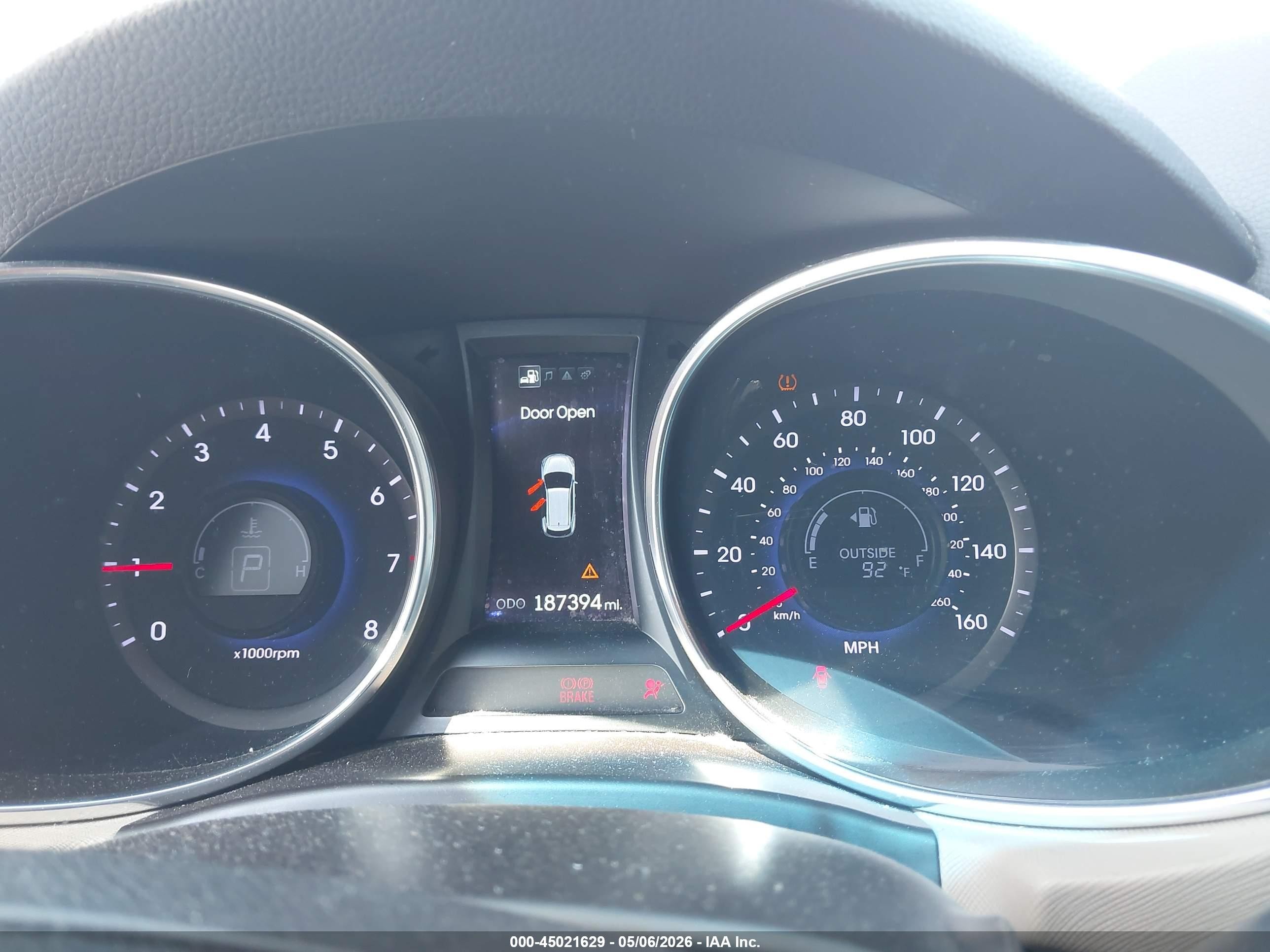 2014 Hyundai Santa Fe Sport 2.0l Turbo Red vin: 5XYZU3LA2EG127433