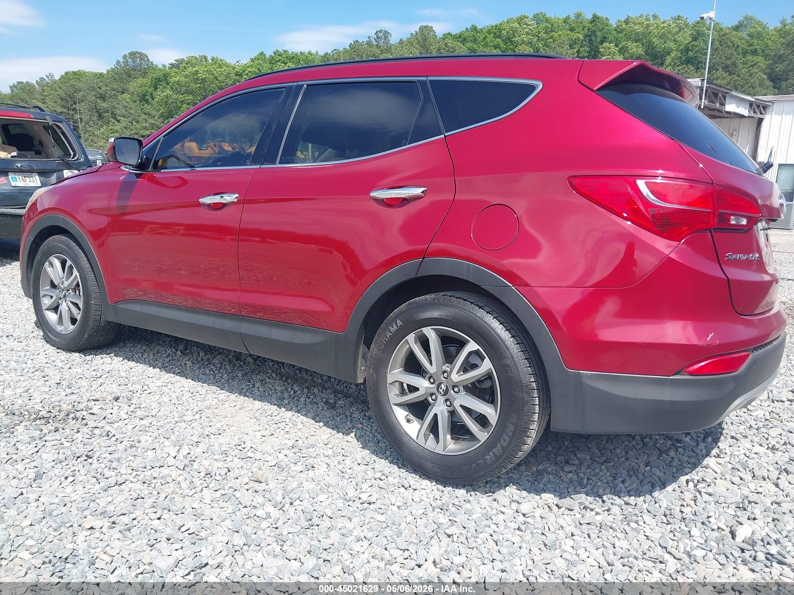 2014 Hyundai Santa Fe Sport 2.0l Turbo Red vin: 5XYZU3LA2EG127433