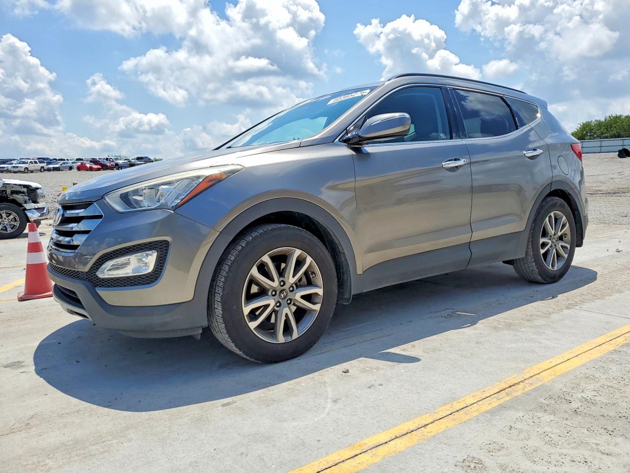2014 Hyundai Santa Fe Sport 2.0t Gray vin: 5XYZU3LA2EG140716