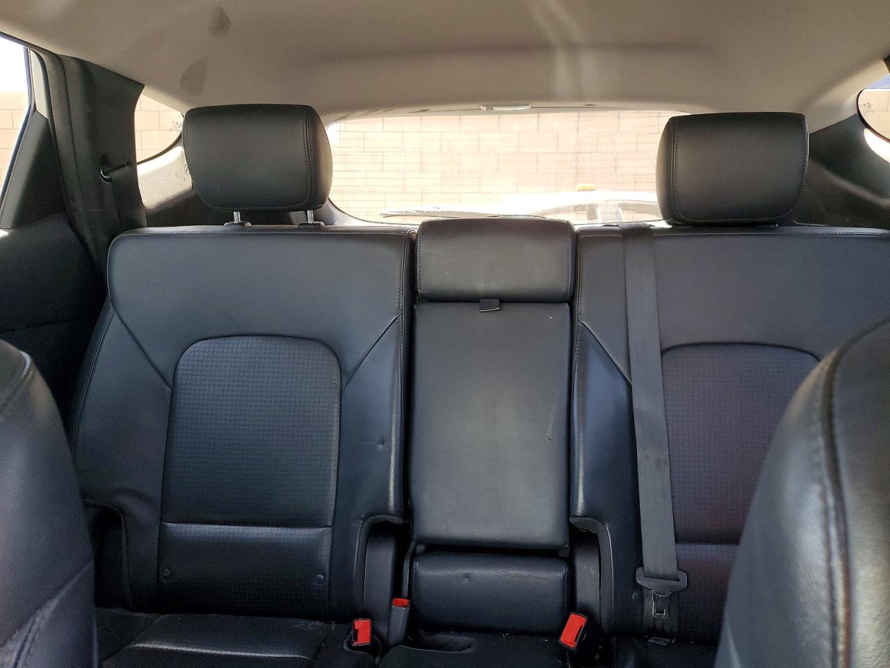 2013 Hyundai Santa Fe Sport 2.0t Серебряный vin: 5XYZU3LA3DG014878
