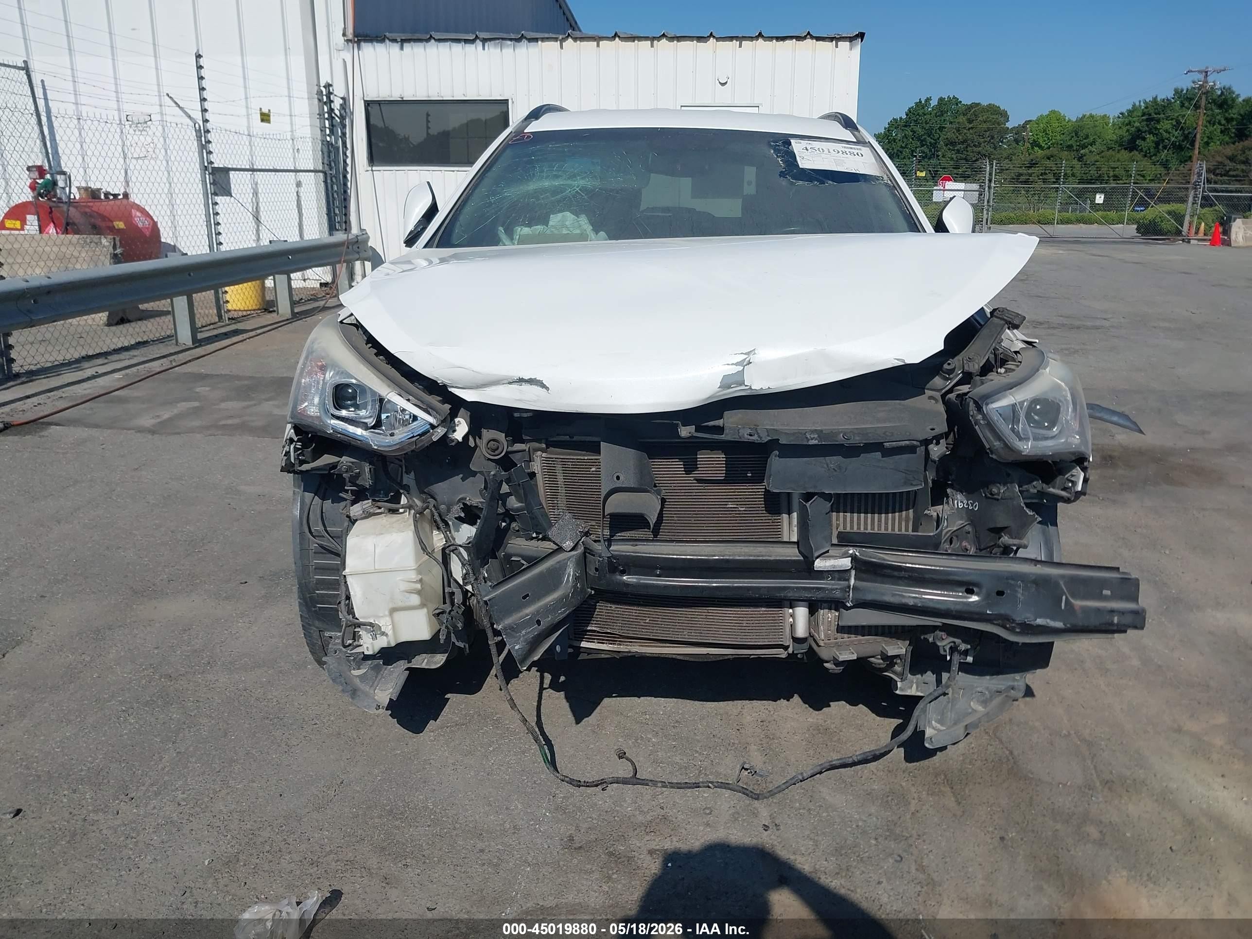 2014 Hyundai Santa Fe Sport 2.0l Turbo White vin: 5XYZU3LA3EG189181