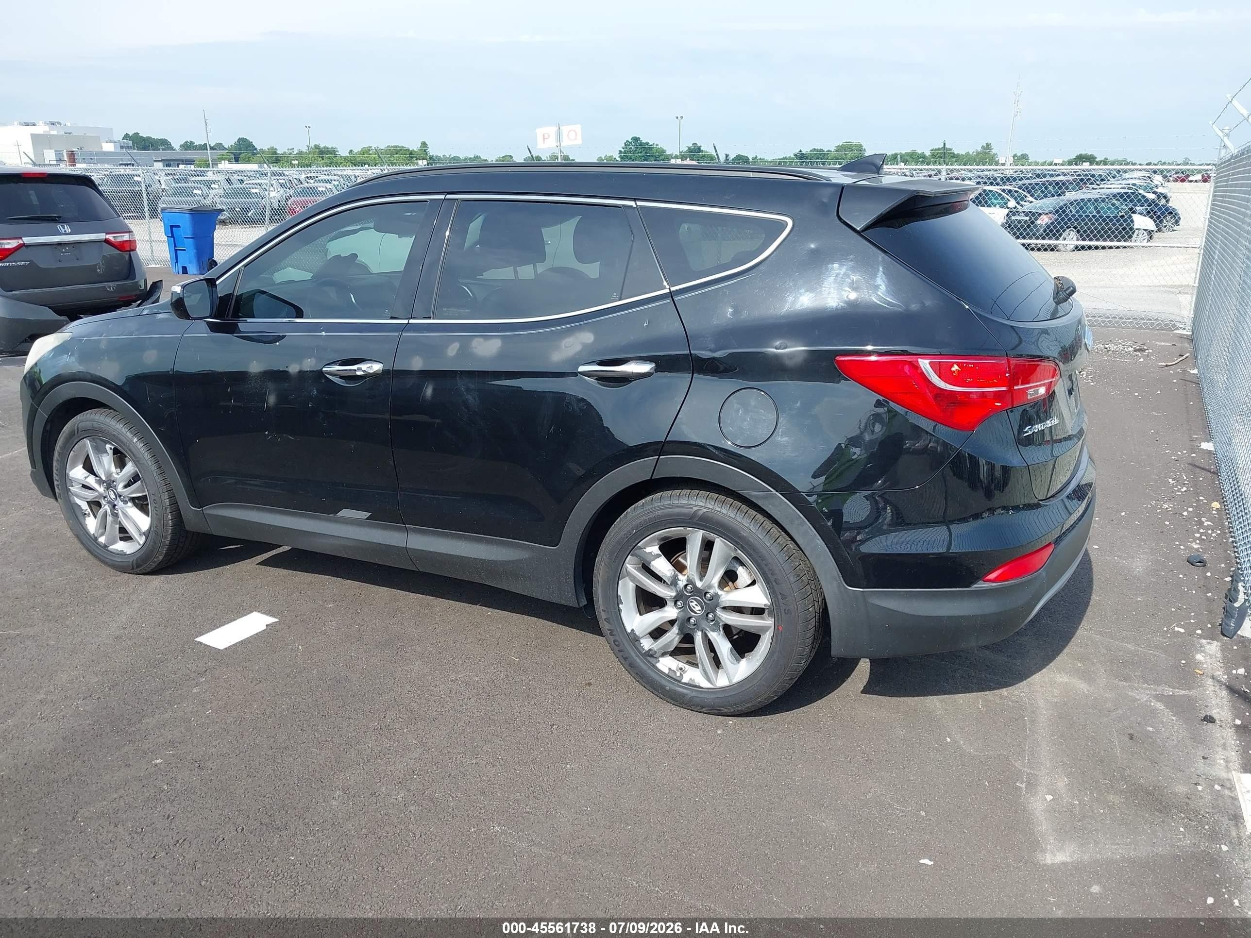 2013 Hyundai Santa Fe Sport 2.0t Черный vin: 5XYZU3LA4DG024934