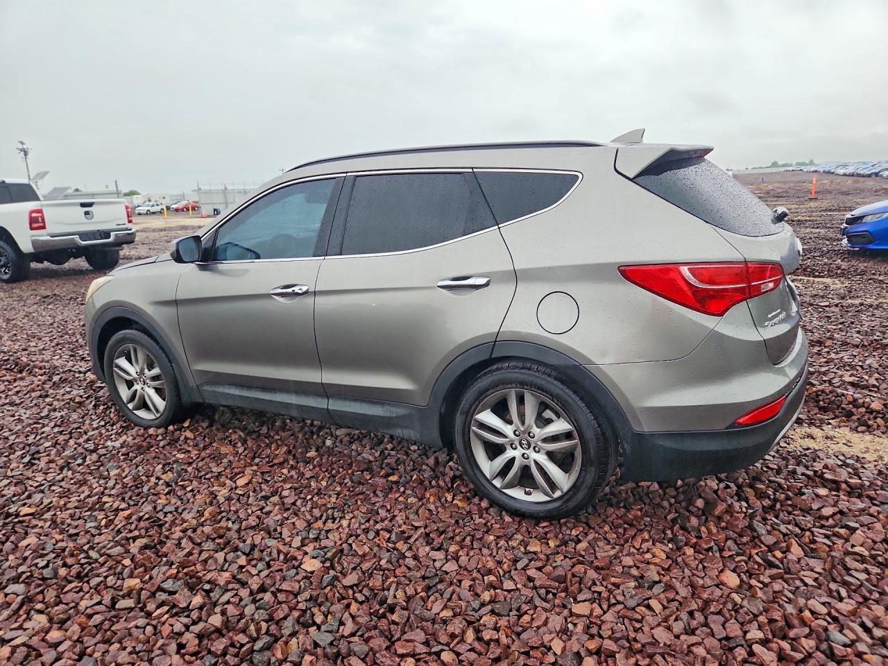 2013 Hyundai Santa Fe Sport 2.0t Gray vin: 5XYZU3LA4DG045279