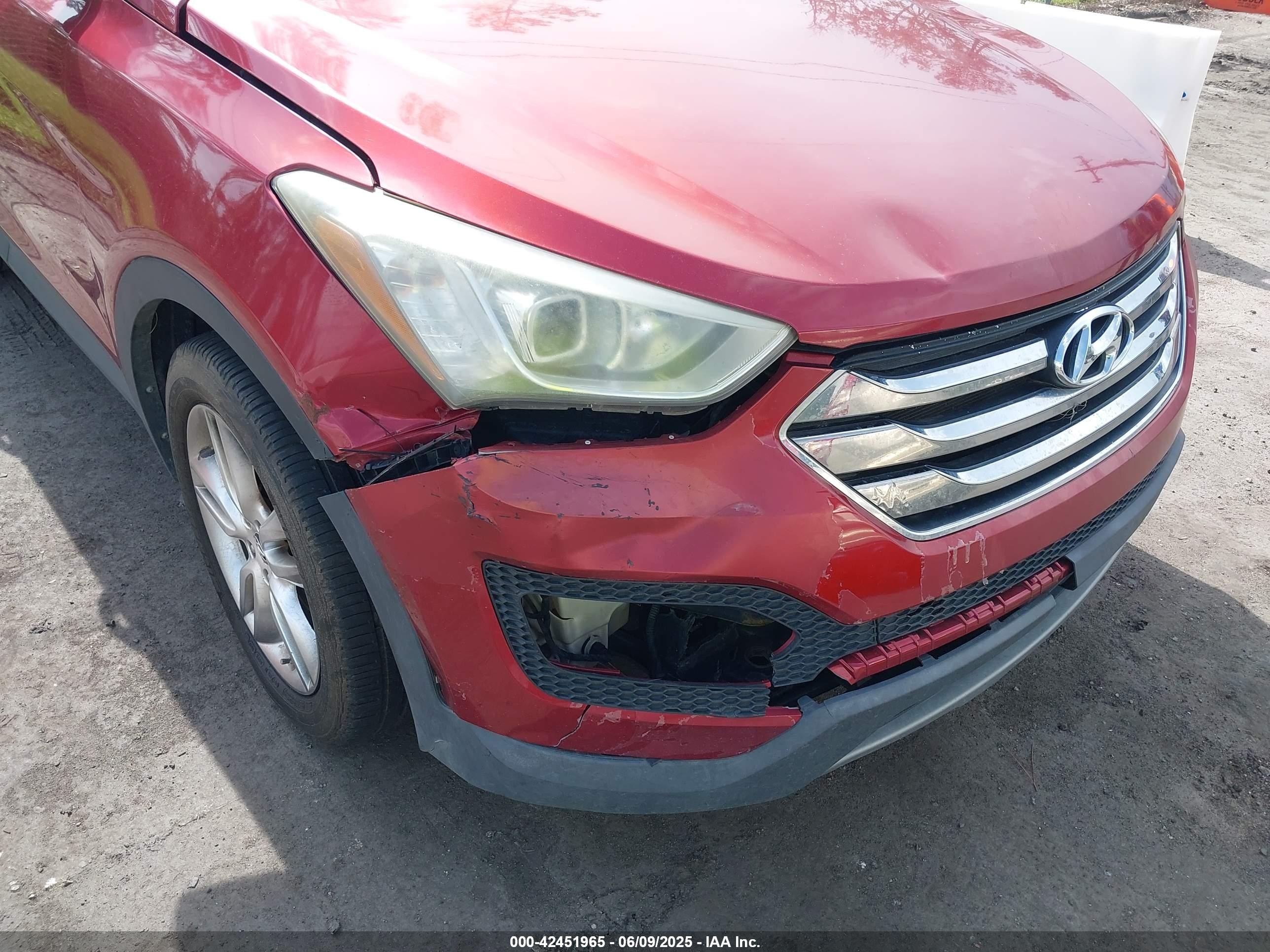 2013 Hyundai Santa Fe Sport 2.0t Red vin: 5XYZU3LA4DG054595