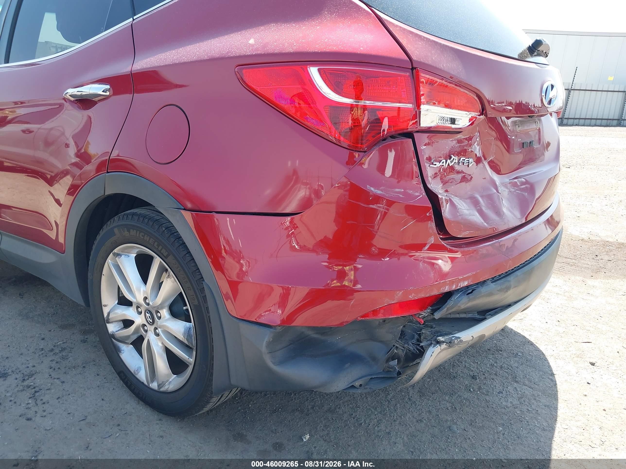 2013 Hyundai Santa Fe Sport 2.0t Red vin: 5XYZU3LA4DG066679