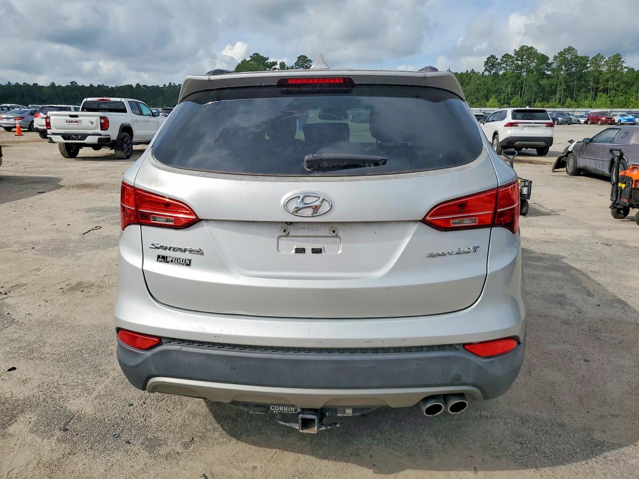 2013 Hyundai Santa Fe Sport 2.0t Silver vin: 5XYZU3LA4DG070179