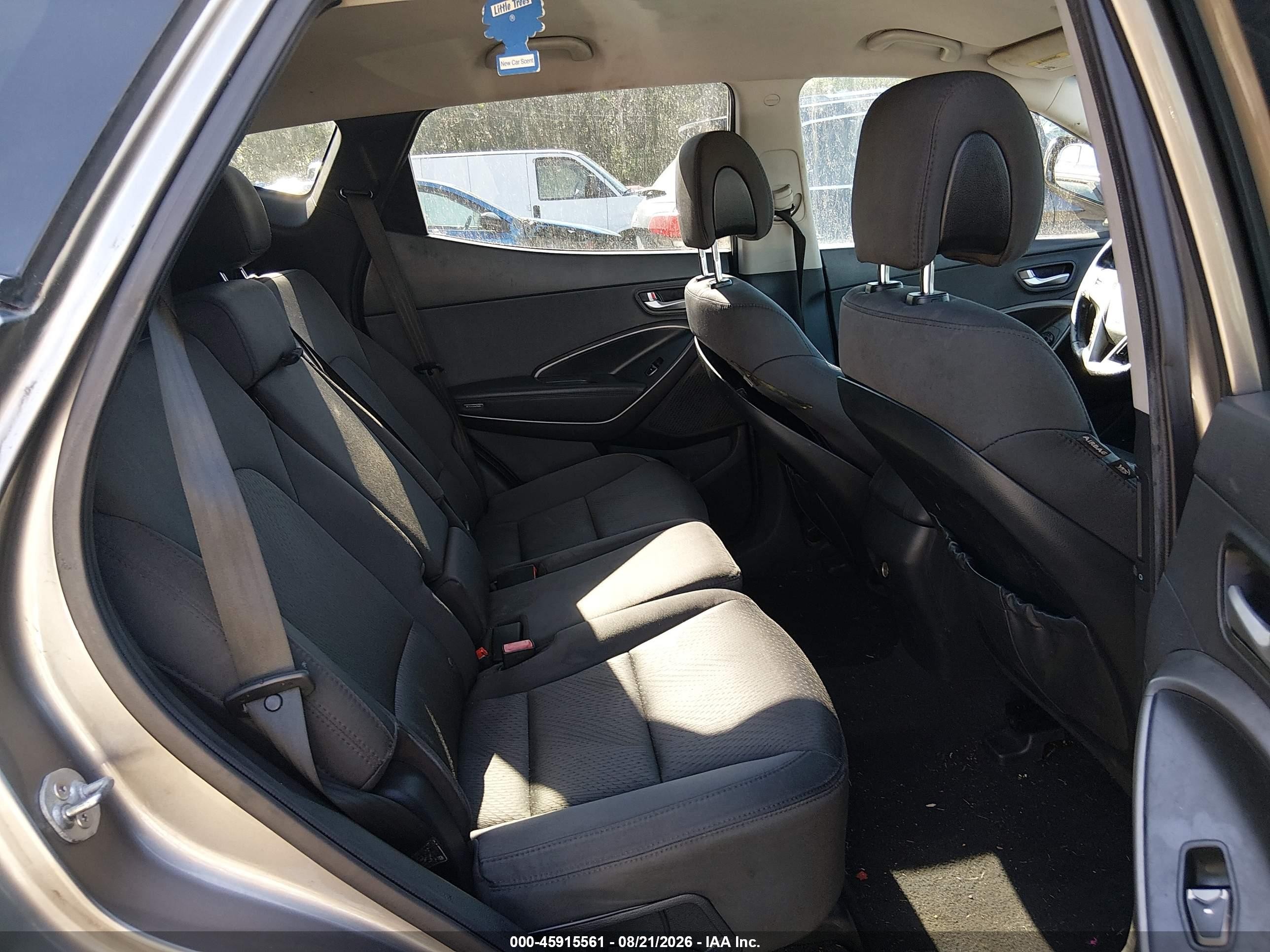 2013 Hyundai Santa Fe Sport 2.0t Silver vin: 5XYZU3LA4DG082204