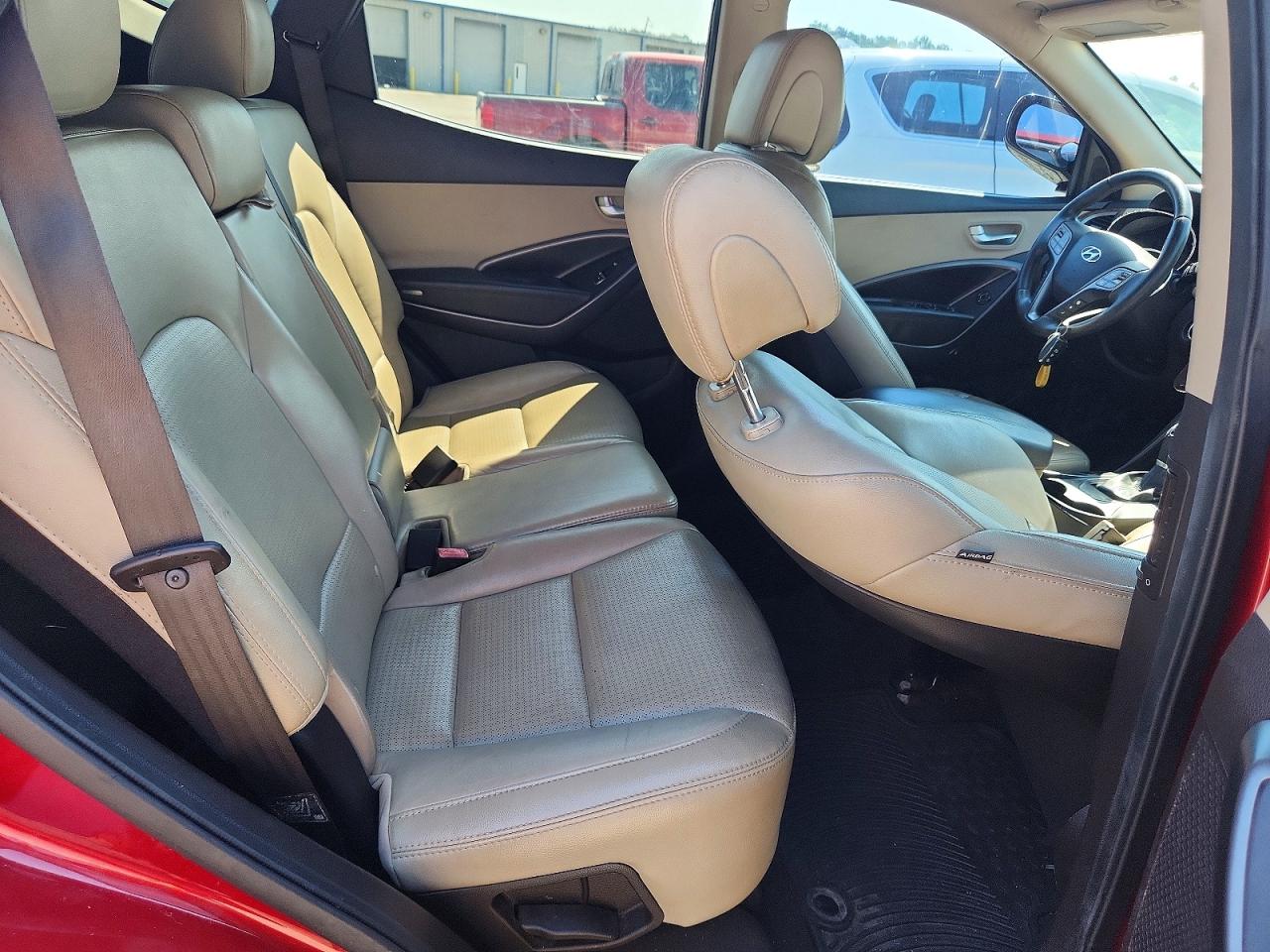 2013 Hyundai Santa Fe Sport 2.0t Burgundy vin: 5XYZU3LA4DG089623