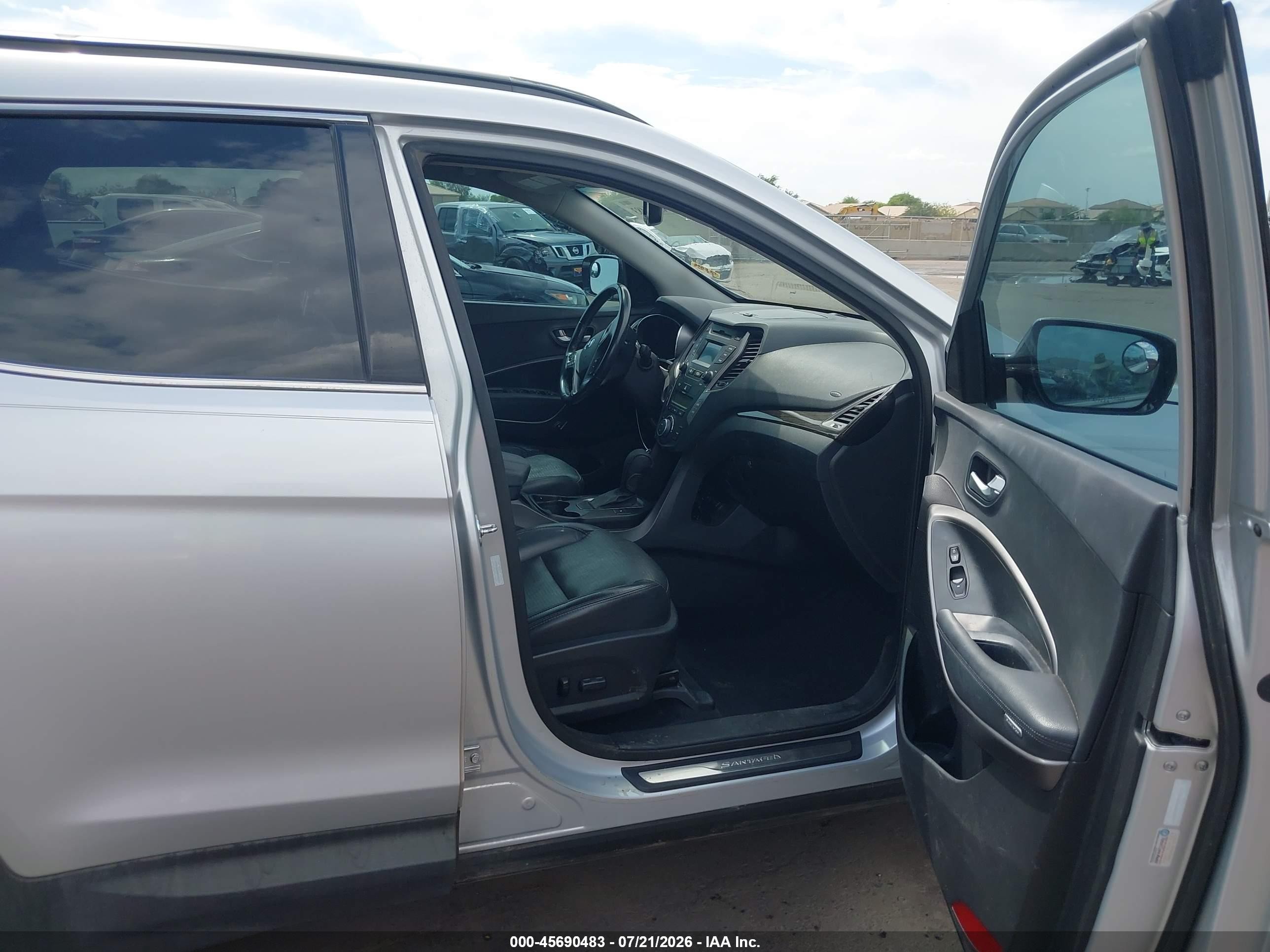 2013 Hyundai Santa Fe Sport 2.0t Silver vin: 5XYZU3LA4DG103777