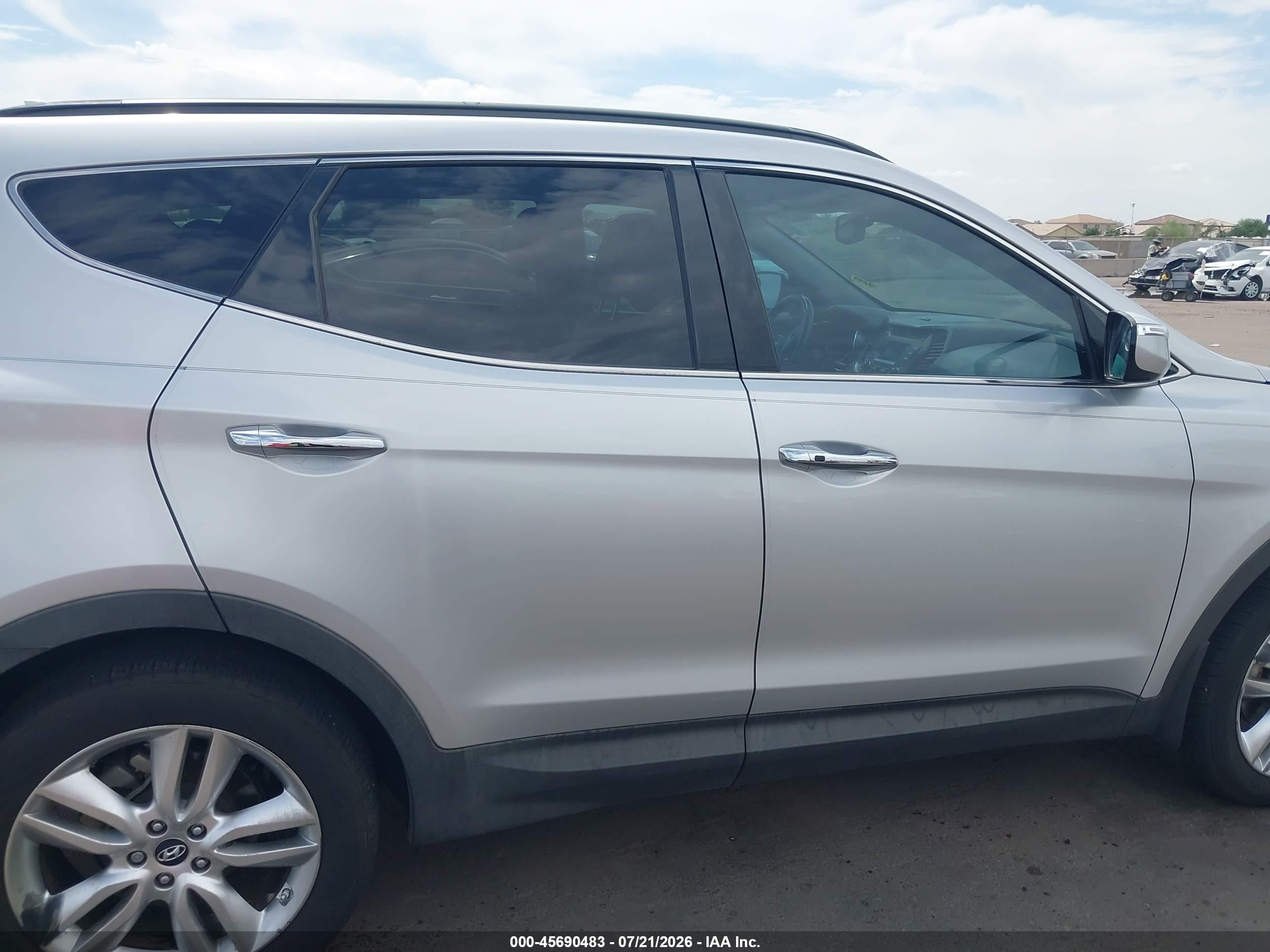 2013 Hyundai Santa Fe Sport 2.0t Silver vin: 5XYZU3LA4DG103777