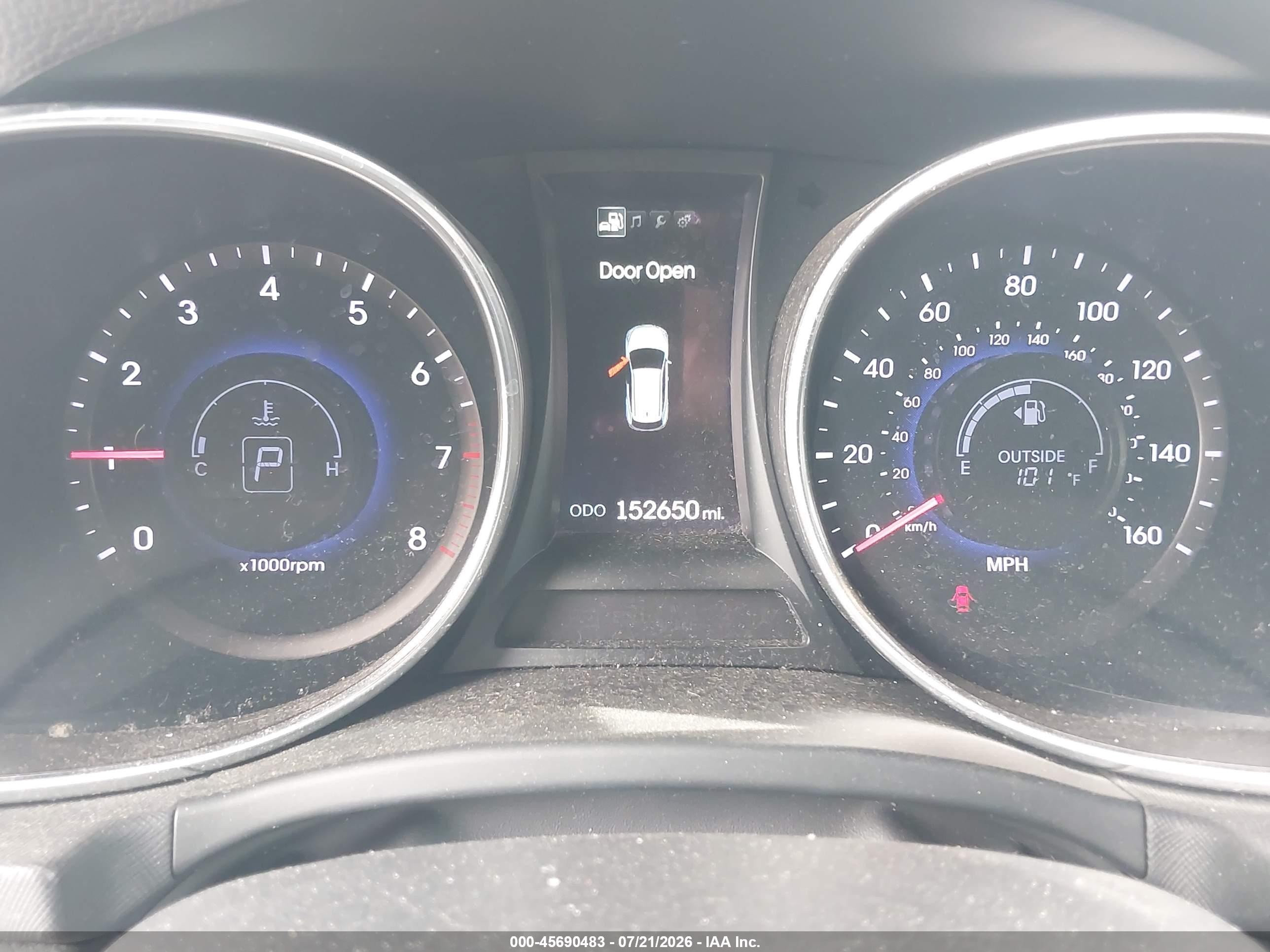 2013 Hyundai Santa Fe Sport 2.0t Silver vin: 5XYZU3LA4DG103777