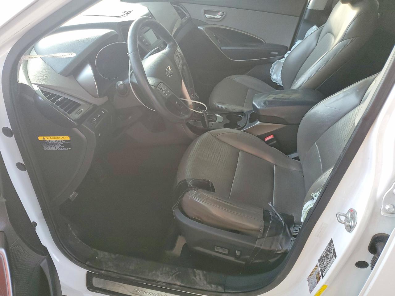 2013 Hyundai Santa Fe Sport 2.0t White vin: 5XYZU3LA4DG116027