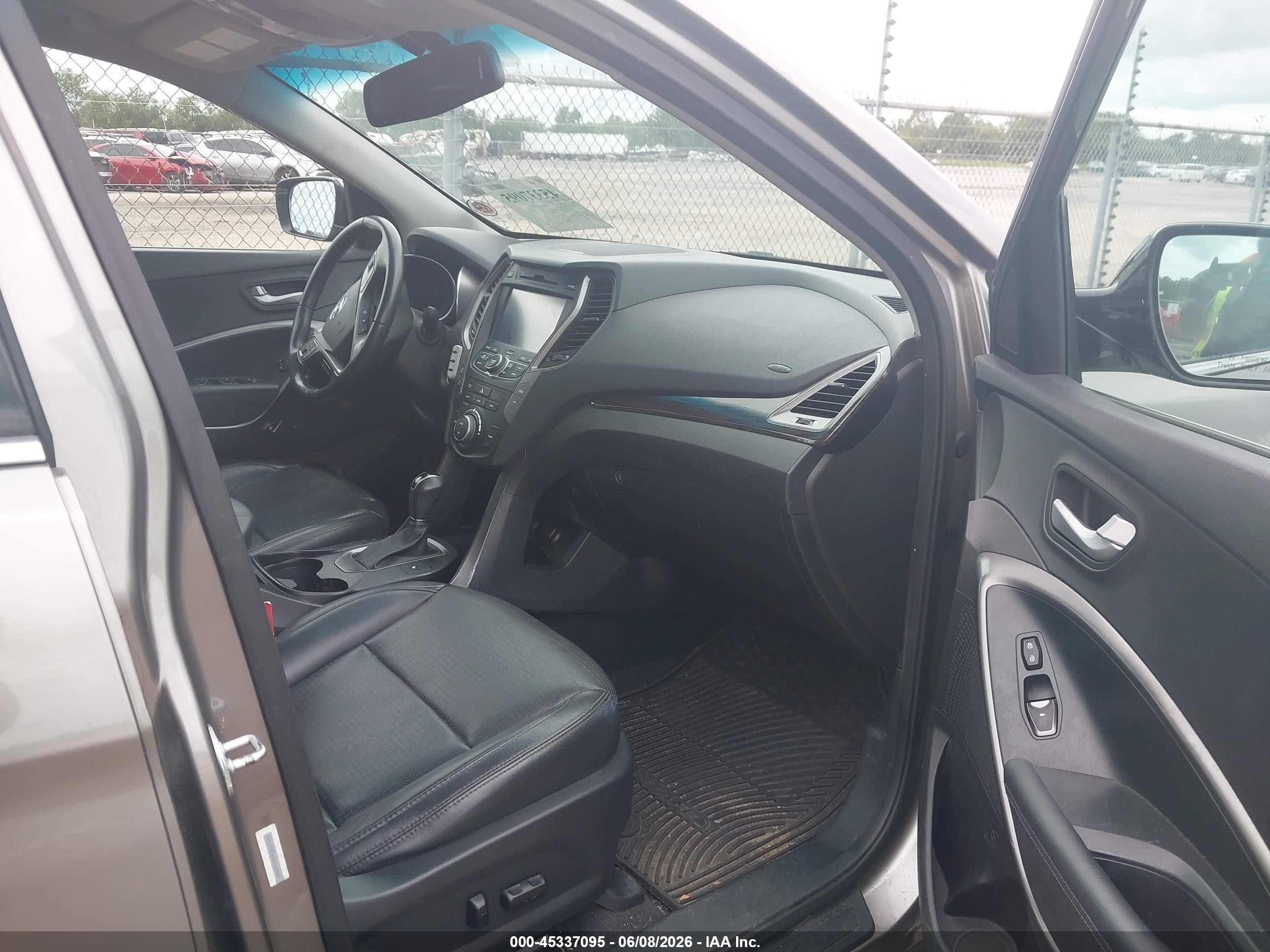 2014 Hyundai Santa Fe Sport 2.0l Turbo Серый vin: 5XYZU3LA4EG169487
