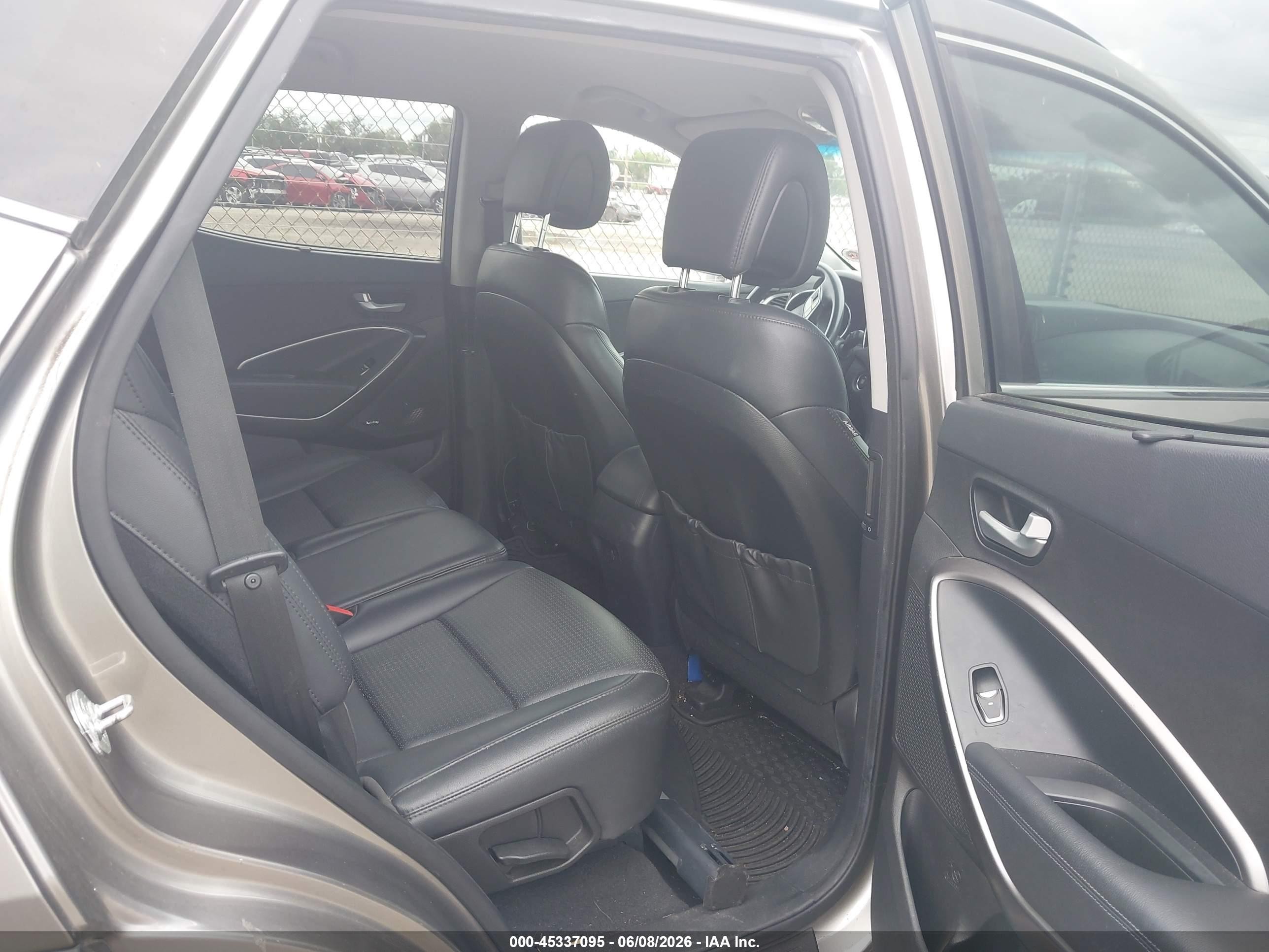 2014 Hyundai Santa Fe Sport 2.0l Turbo Серый vin: 5XYZU3LA4EG169487