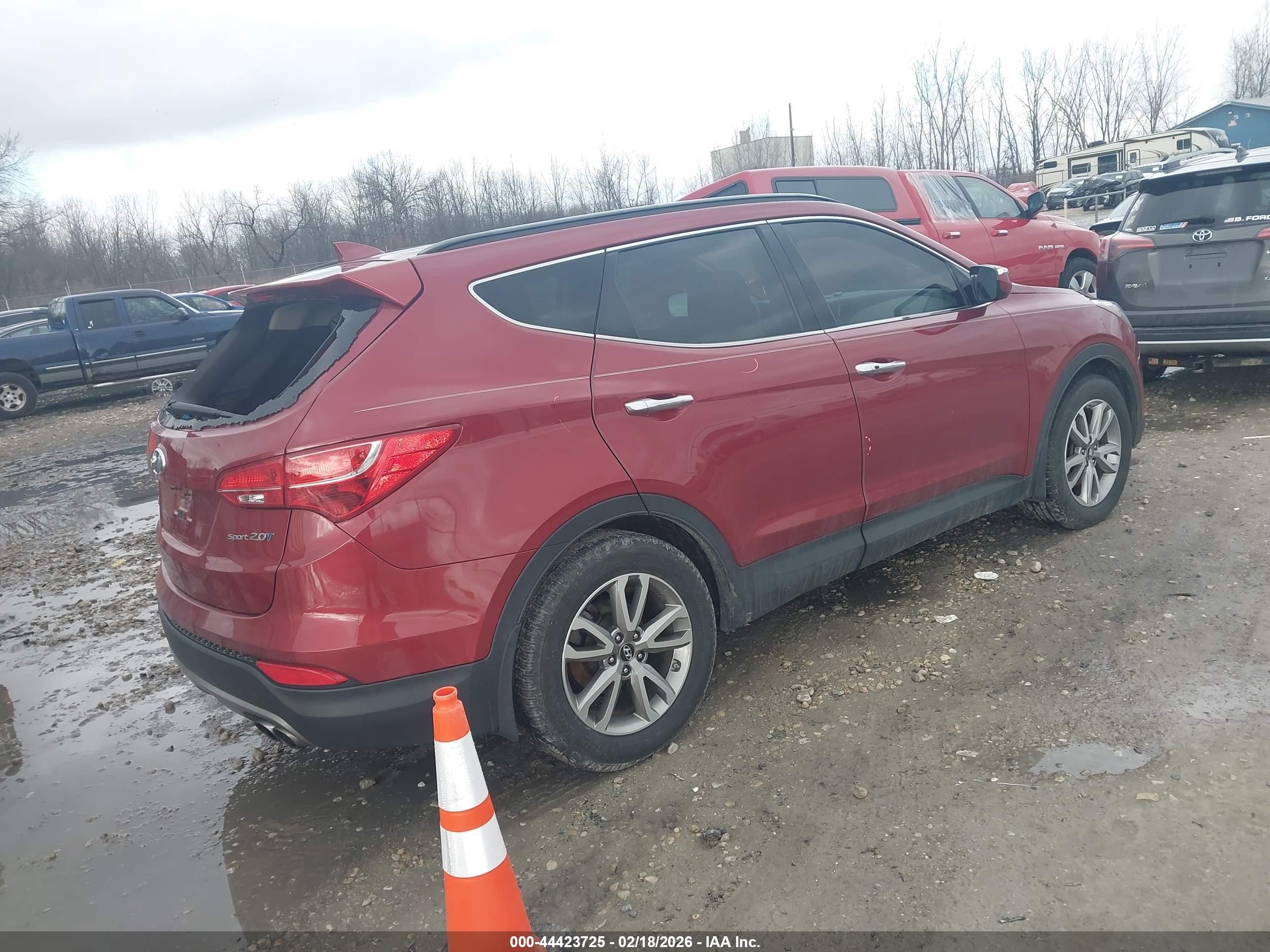 2014 Hyundai Santa Fe Sport 2.0l Turbo Красный vin: 5XYZU3LA4EG179873