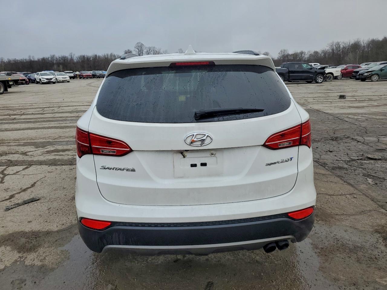 2014 Hyundai Santa Fe Sport White vin: 5XYZU3LA4EG214038