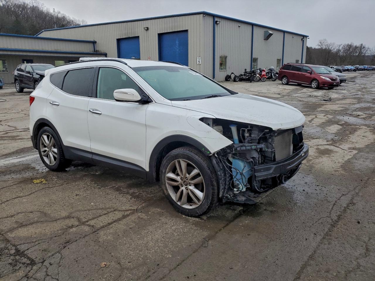 2014 Hyundai Santa Fe Sport White vin: 5XYZU3LA4EG214038