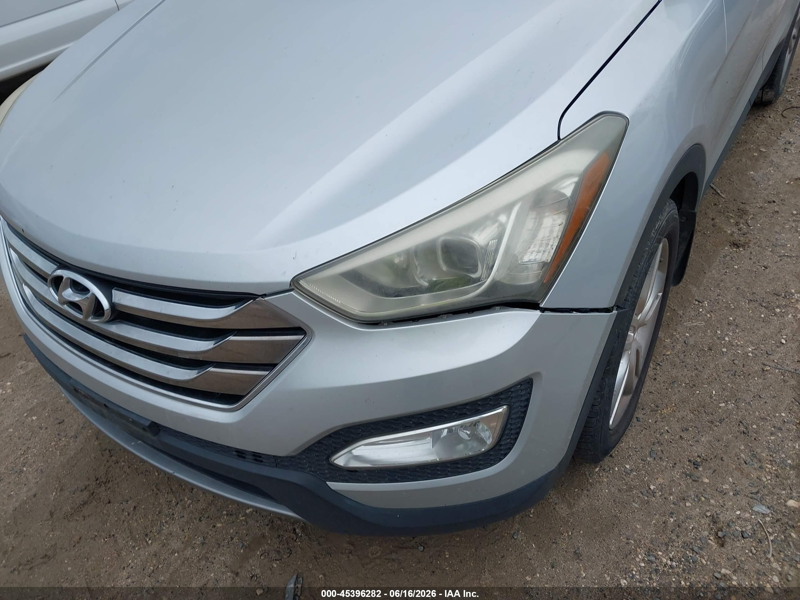 2013 Hyundai Santa Fe Sport 2.0t Серебряный vin: 5XYZU3LA5DG027776