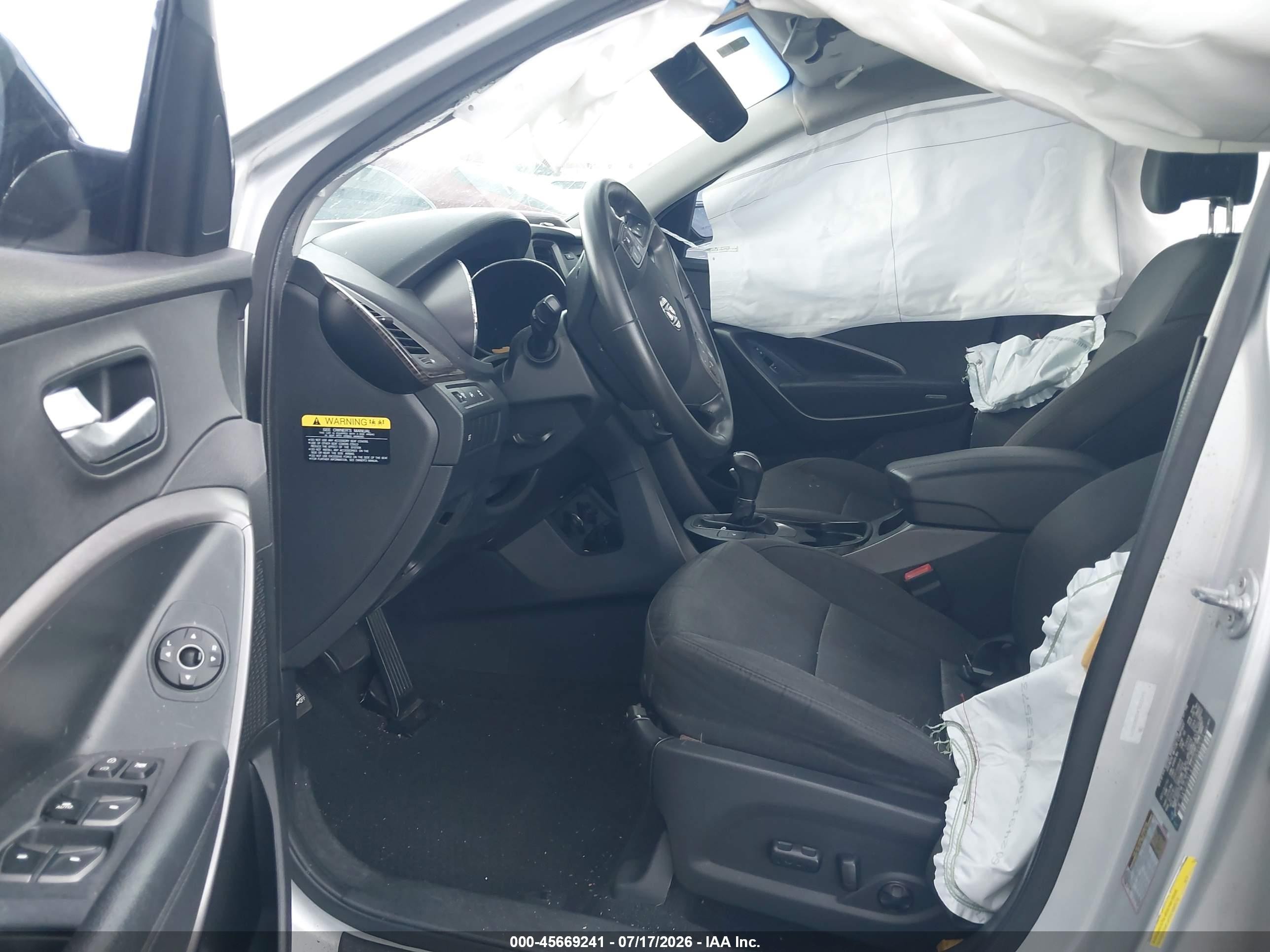 2013 Hyundai Santa Fe Sport 2.0t Silver vin: 5XYZU3LA5DG035571