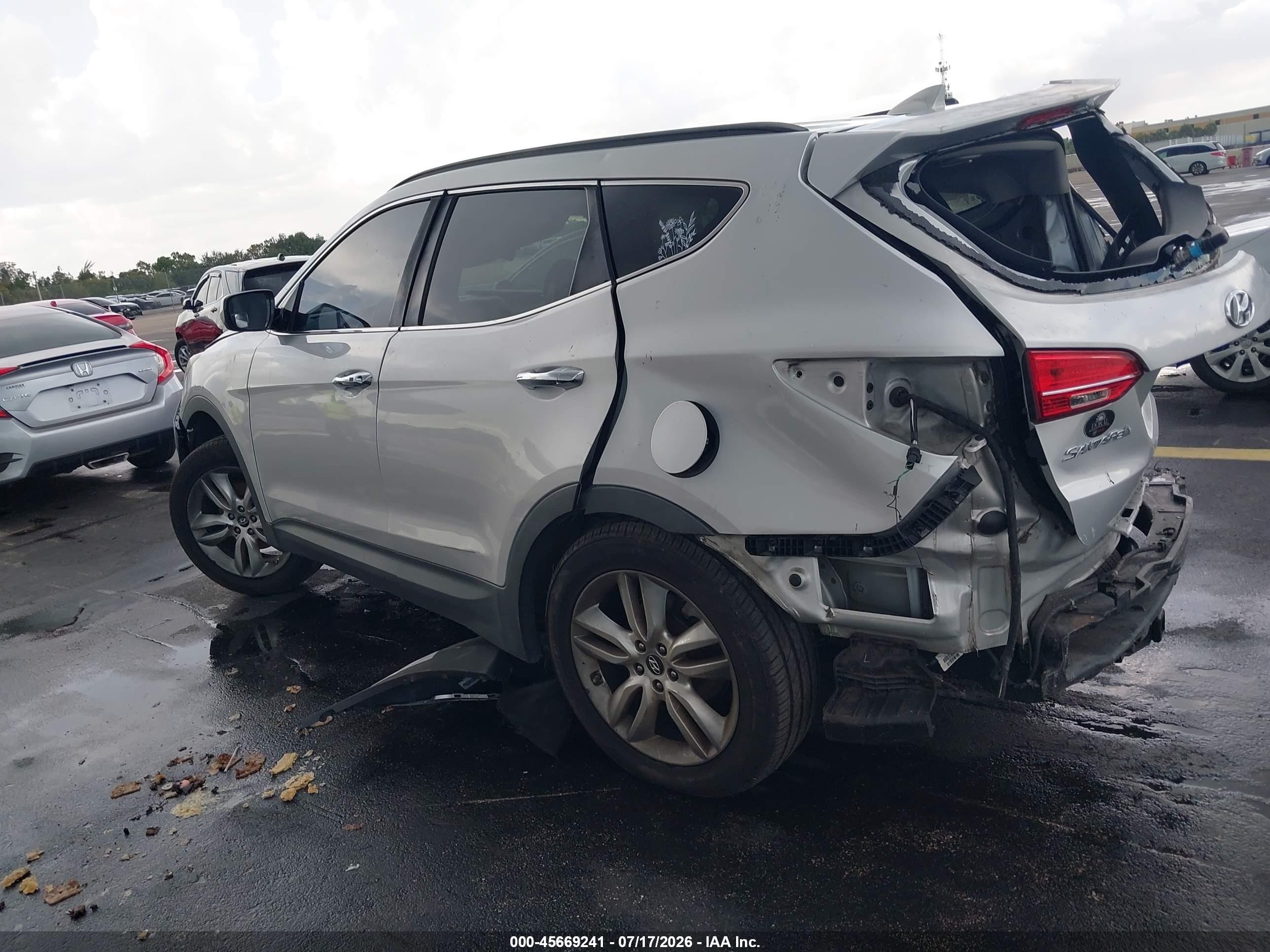 2013 Hyundai Santa Fe Sport 2.0t Silver vin: 5XYZU3LA5DG035571