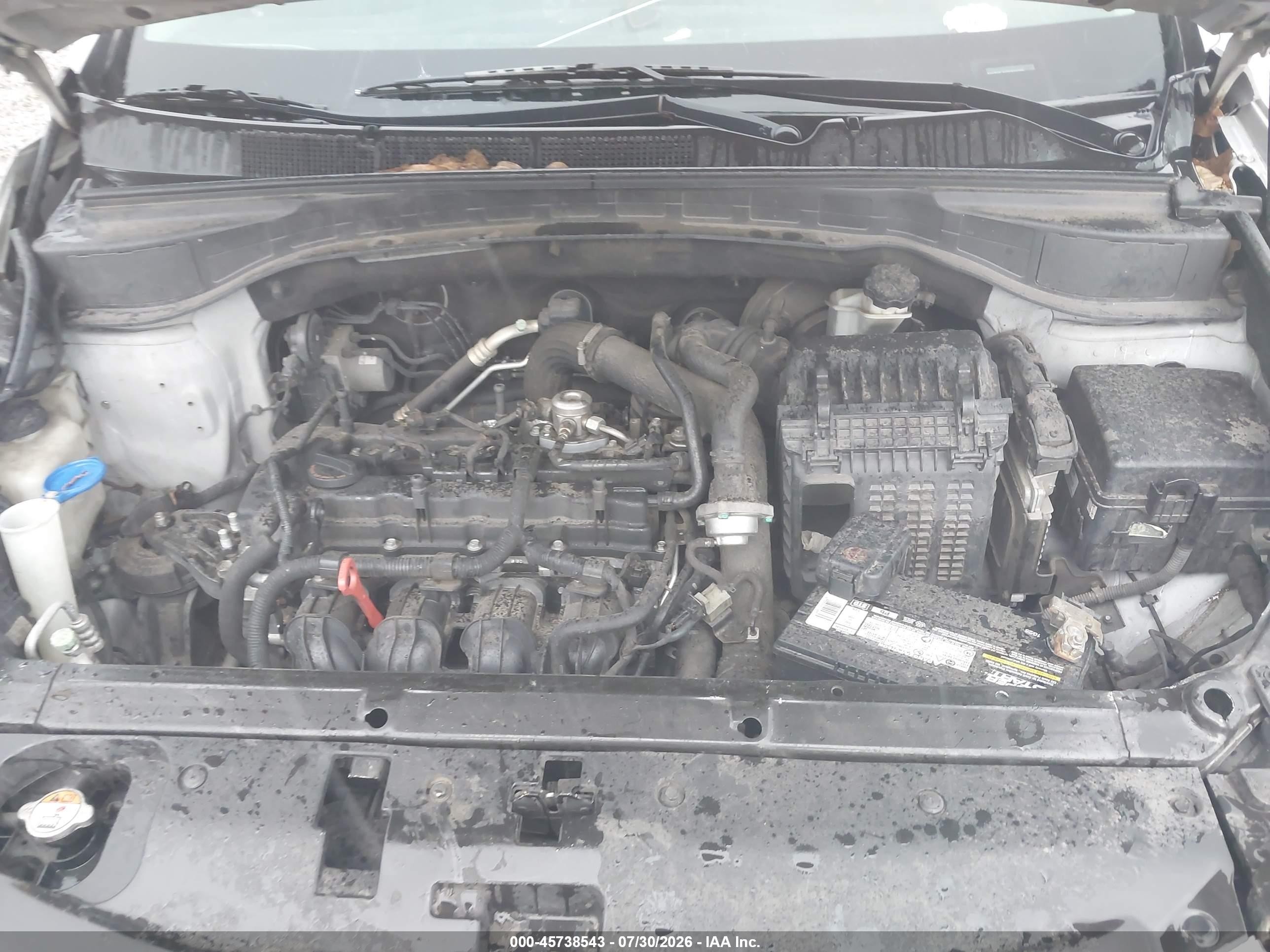 2013 Hyundai Santa Fe Sport 2.0t Silver vin: 5XYZU3LA5DG071390