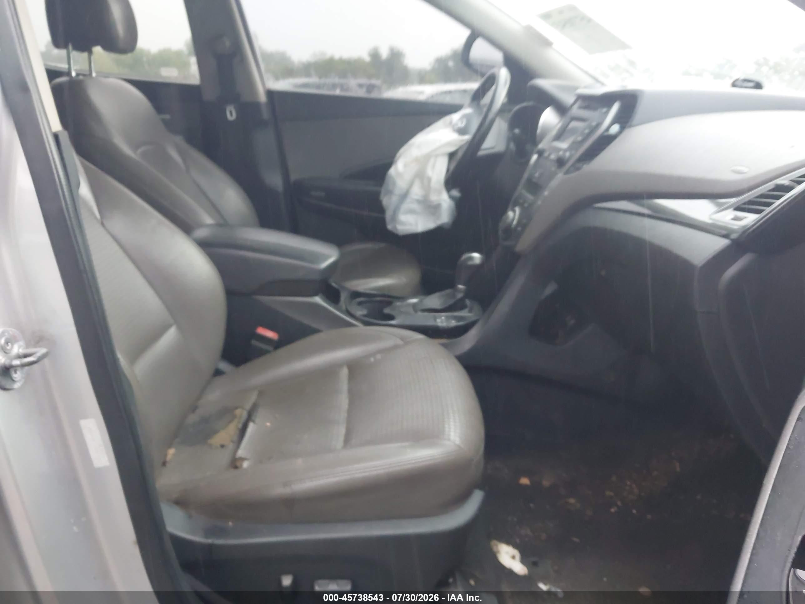 2013 Hyundai Santa Fe Sport 2.0t Silver vin: 5XYZU3LA5DG071390