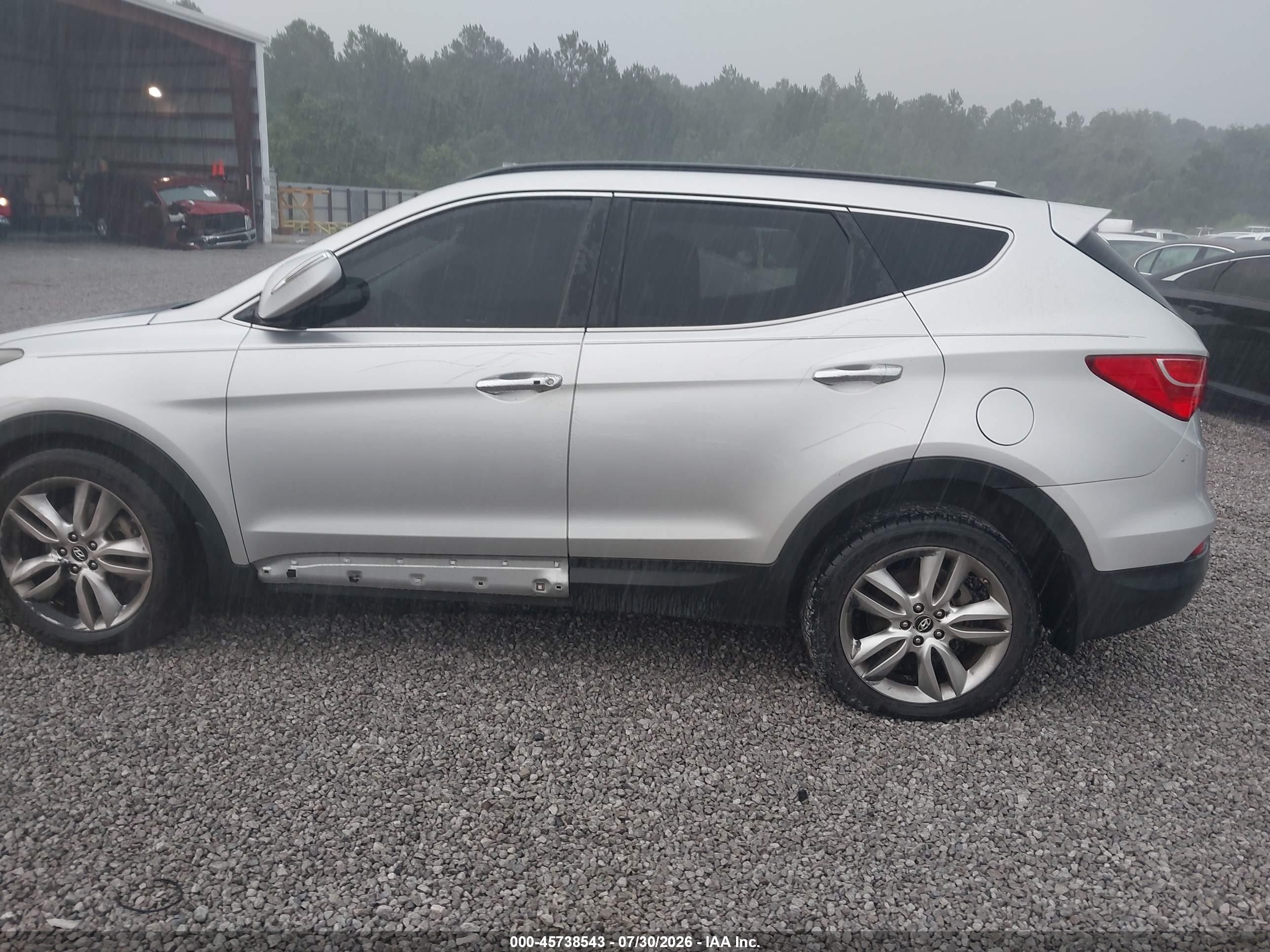 2013 Hyundai Santa Fe Sport 2.0t Silver vin: 5XYZU3LA5DG071390