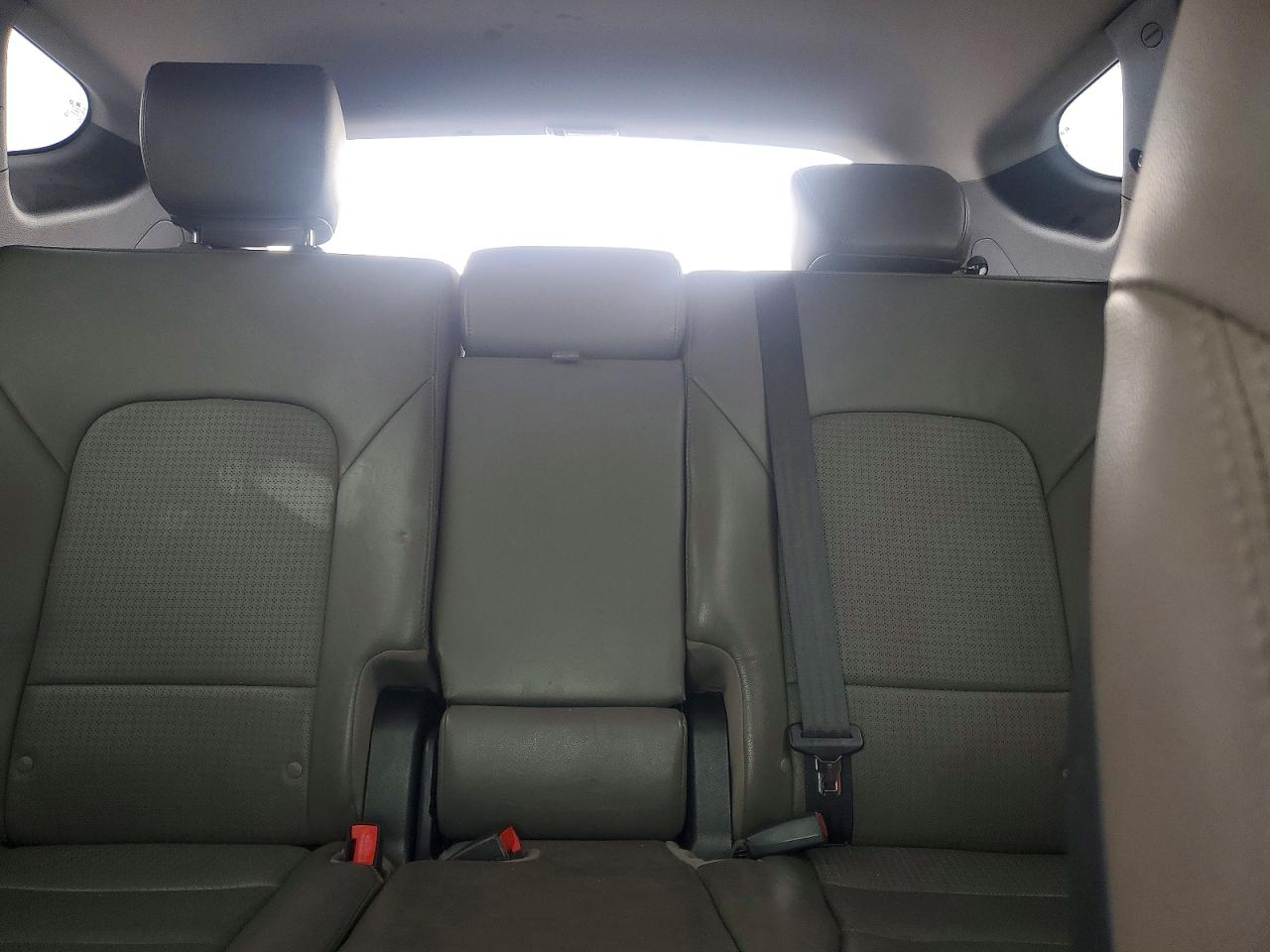 2015 Hyundai Santa Fe Sport 2.0t Gray vin: 5XYZU3LA5FG264349