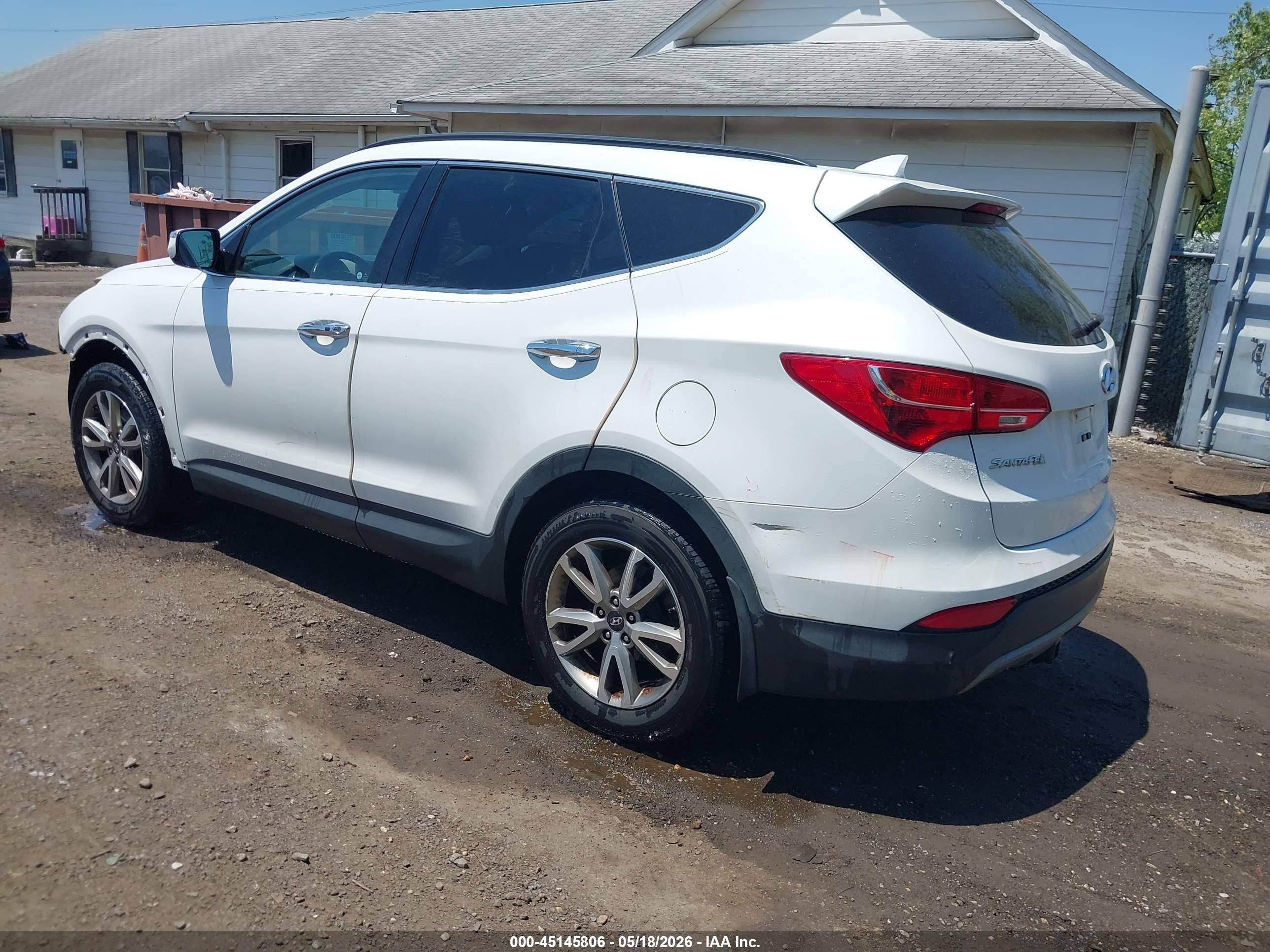 2015 Hyundai Santa Fe Sport 2.0l Turbo White vin: 5XYZU3LA5FG270510