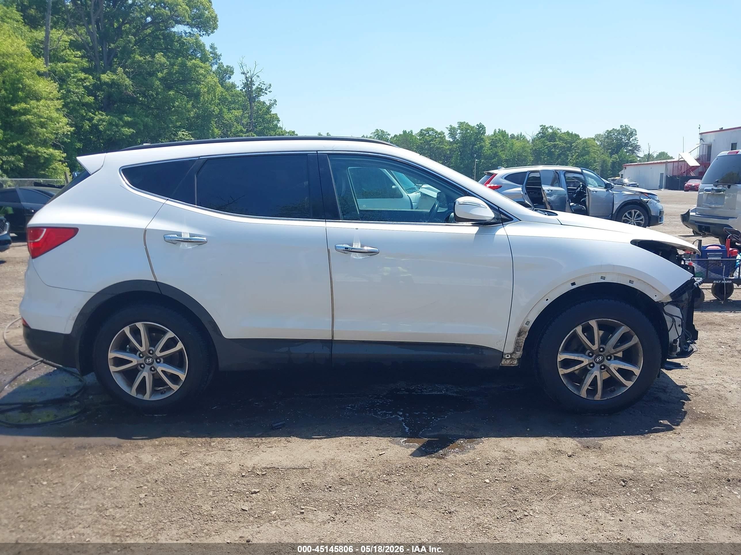 2015 Hyundai Santa Fe Sport 2.0l Turbo White vin: 5XYZU3LA5FG270510