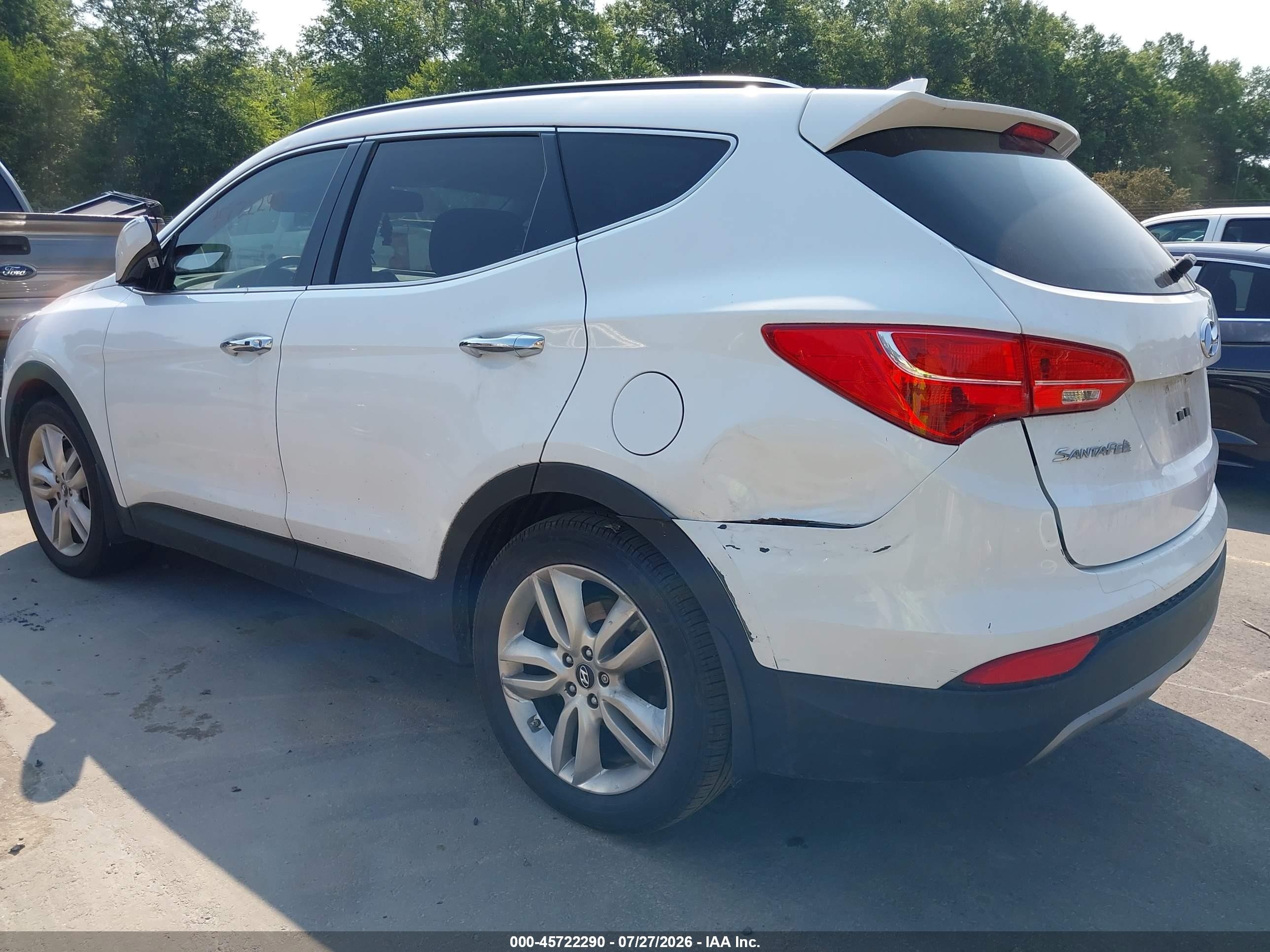 2013 Hyundai Santa Fe Sport 2.0t White vin: 5XYZU3LA6DG117258