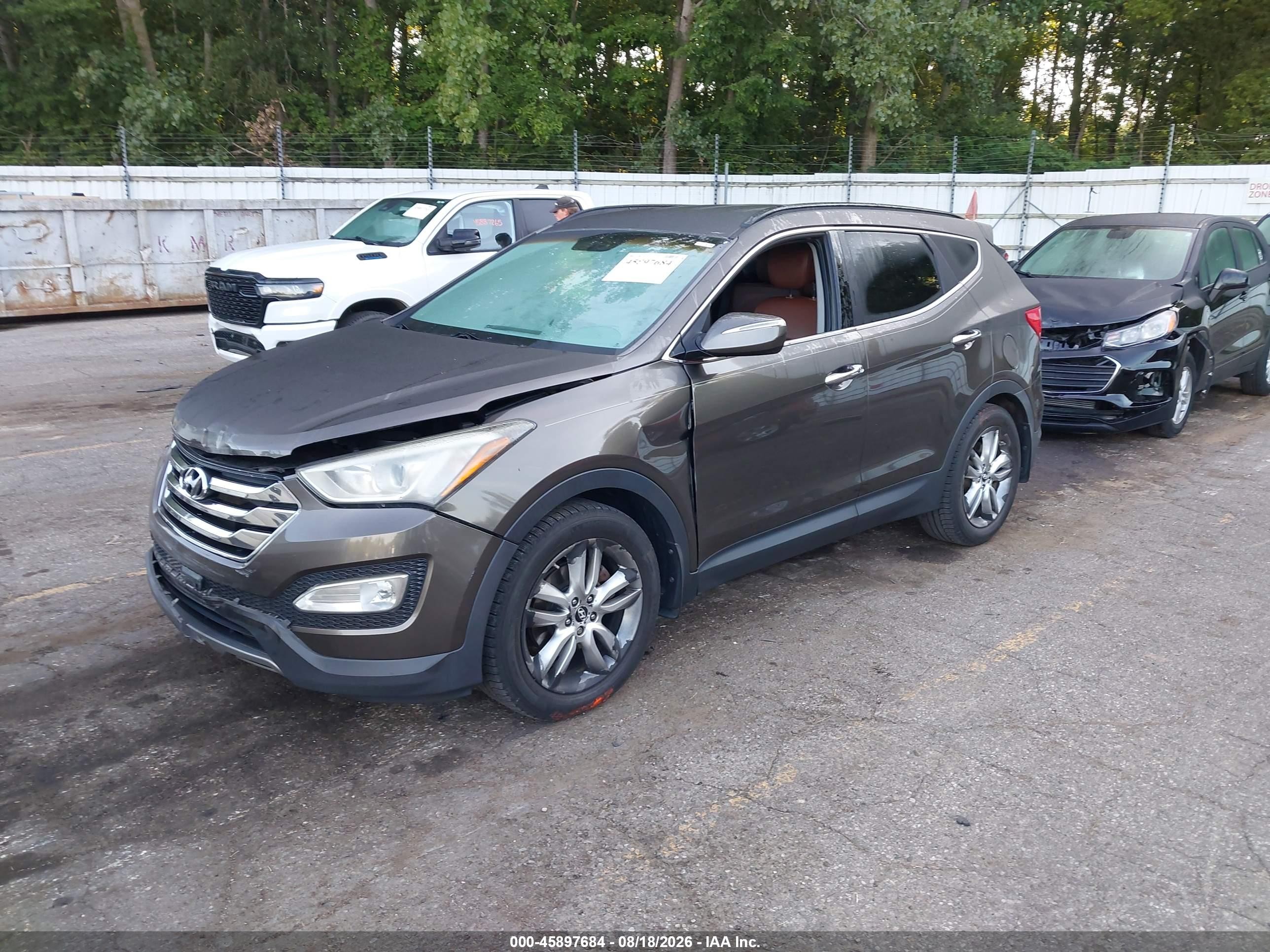 2013 Hyundai Santa Fe Sport 2.0t Серый vin: 5XYZU3LA7DG045907