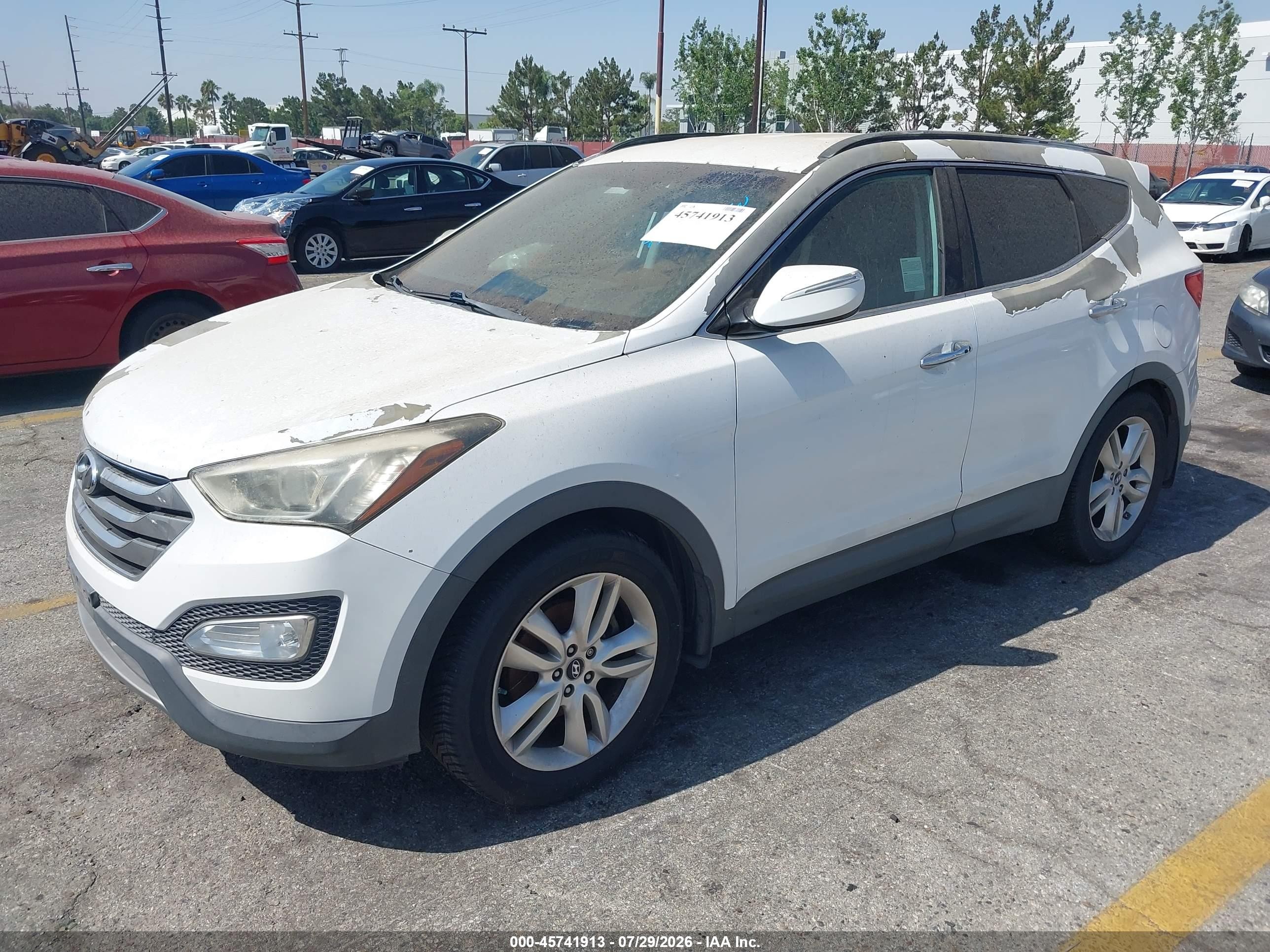 2013 Hyundai Santa Fe Sport 2.0t White vin: 5XYZU3LA7DG070774