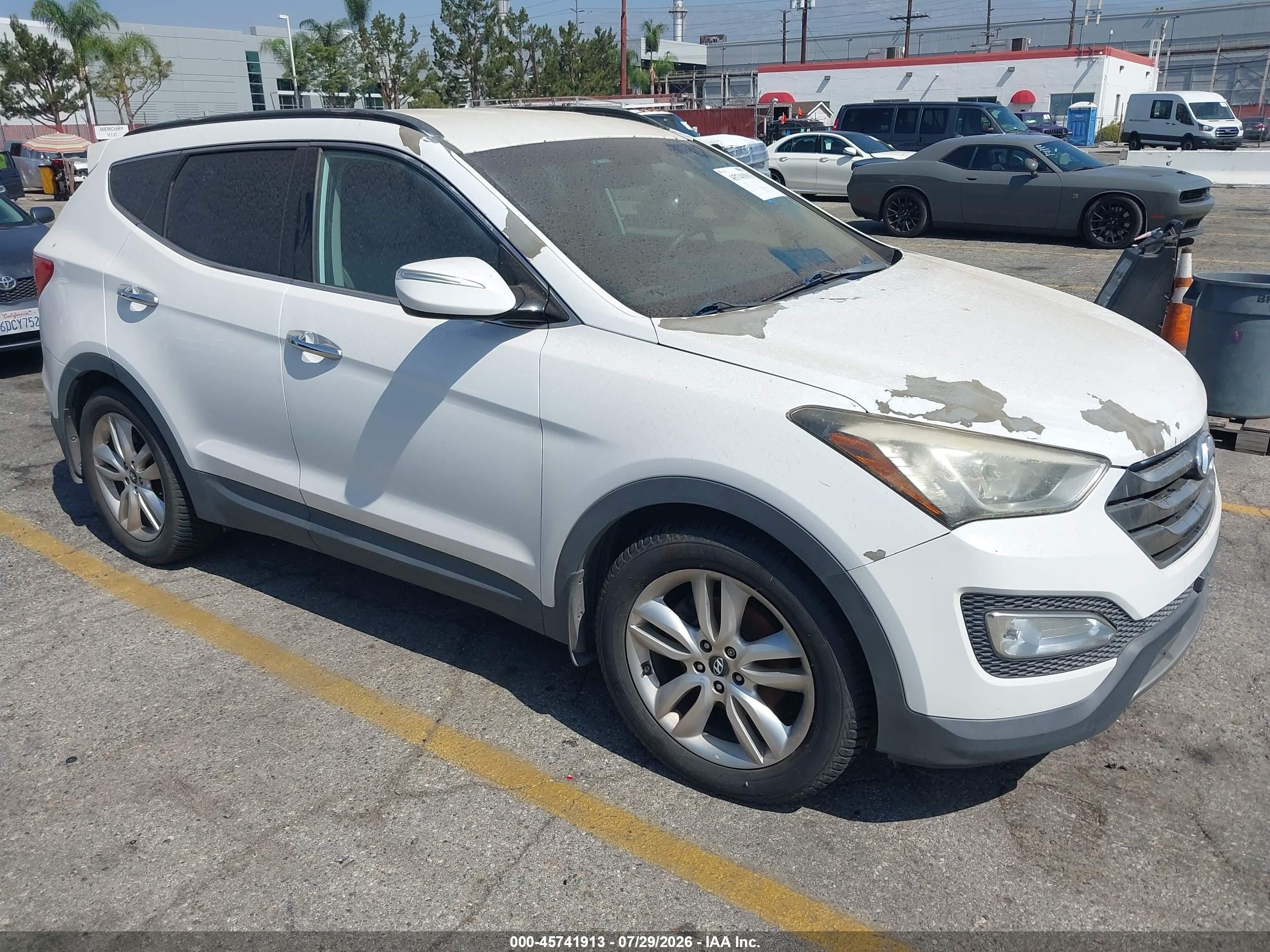 2013 Hyundai Santa Fe Sport 2.0t White vin: 5XYZU3LA7DG070774