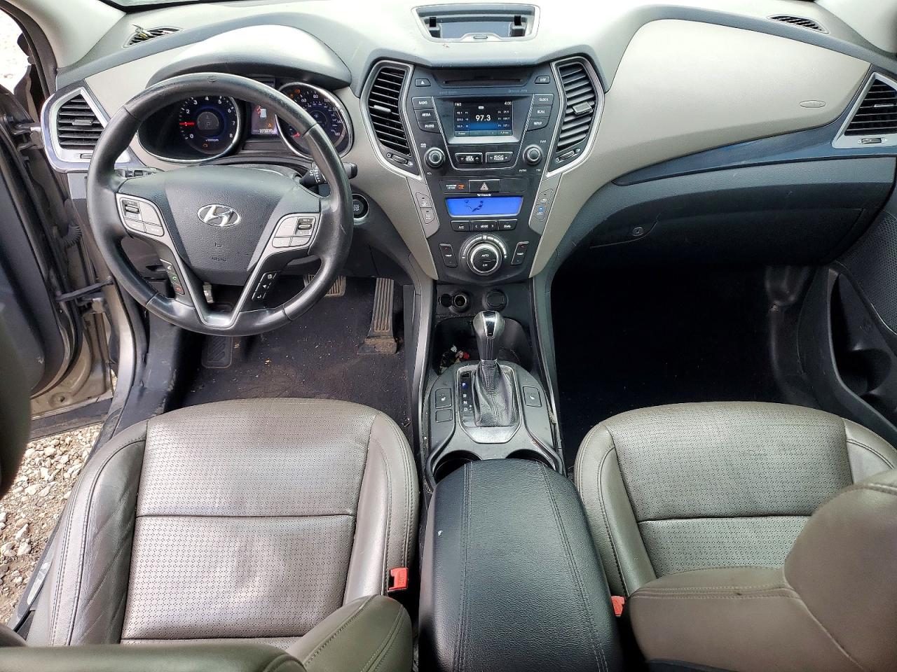 2013 Hyundai Santa Fe Sport 2.0t Silver vin: 5XYZU3LA7DG123425