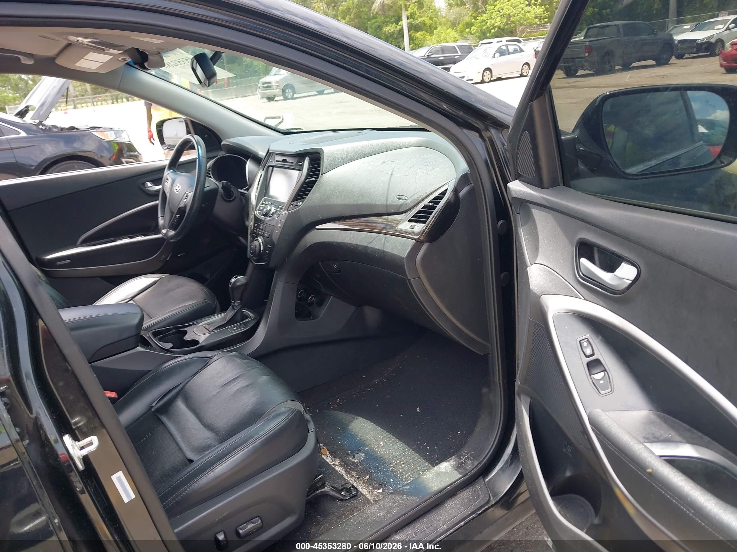 2014 Hyundai Santa Fe Sport 2.0l Turbo Black vin: 5XYZU3LA7EG191676