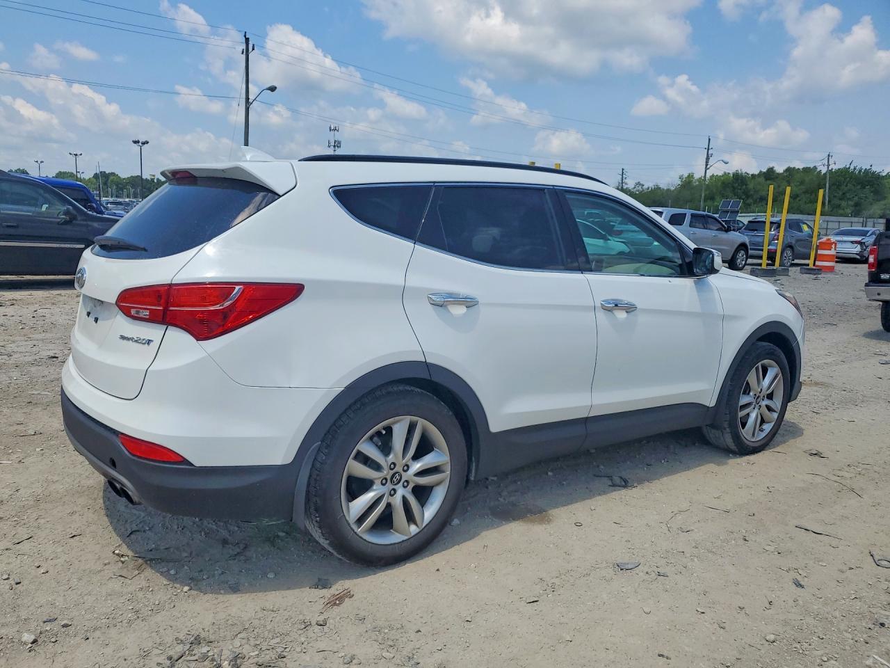 2014 Hyundai Santa Fe Sport 2.0t Белый vin: 5XYZU3LA7EG219816