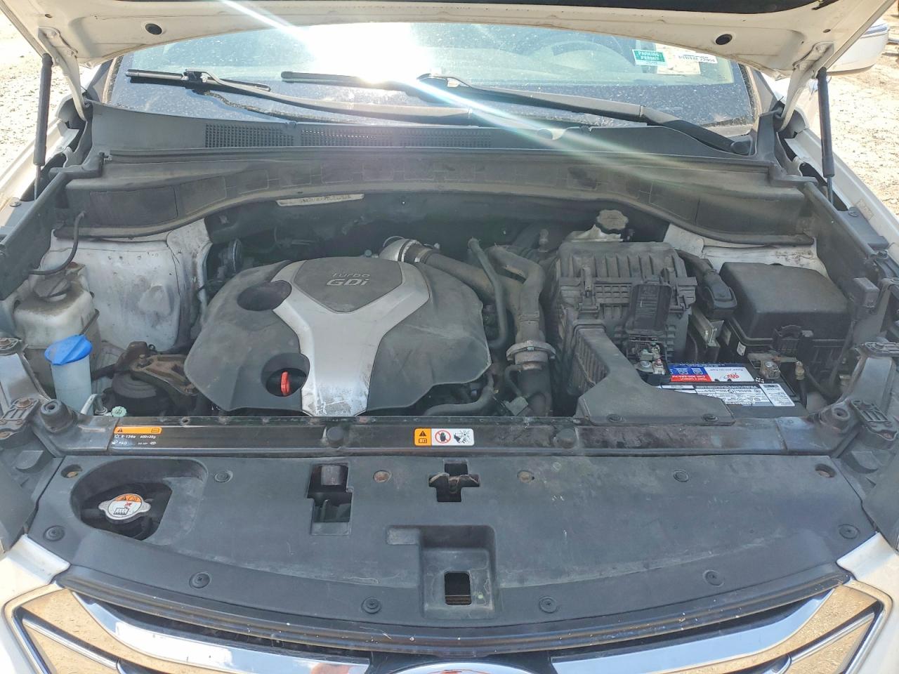 2014 Hyundai Santa Fe Sport 2.0t Белый vin: 5XYZU3LA7EG219816