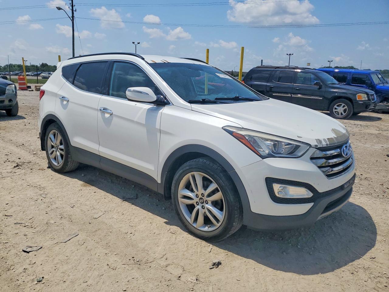 2014 Hyundai Santa Fe Sport 2.0t Белый vin: 5XYZU3LA7EG219816