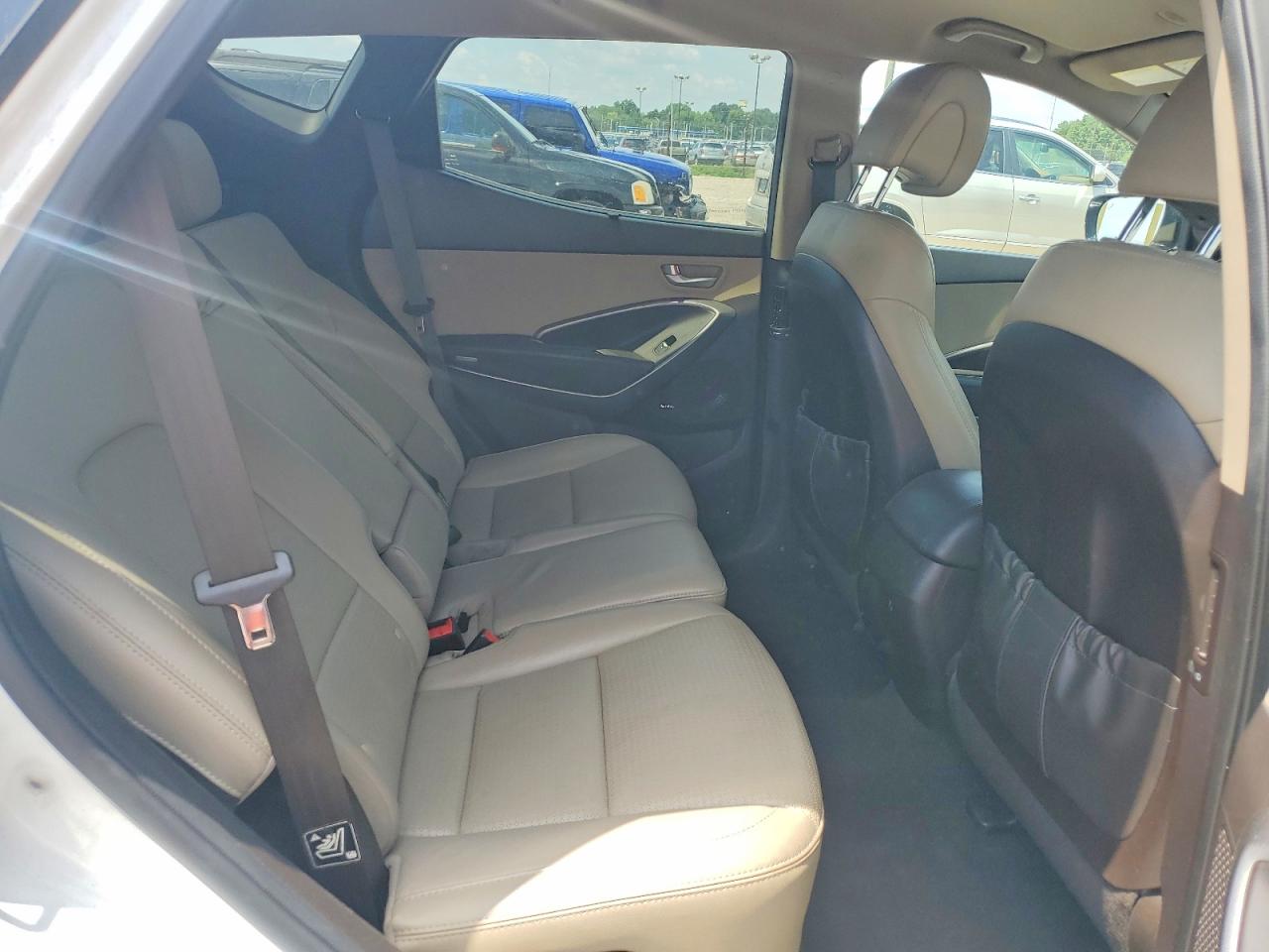 2014 Hyundai Santa Fe Sport 2.0t Белый vin: 5XYZU3LA7EG219816