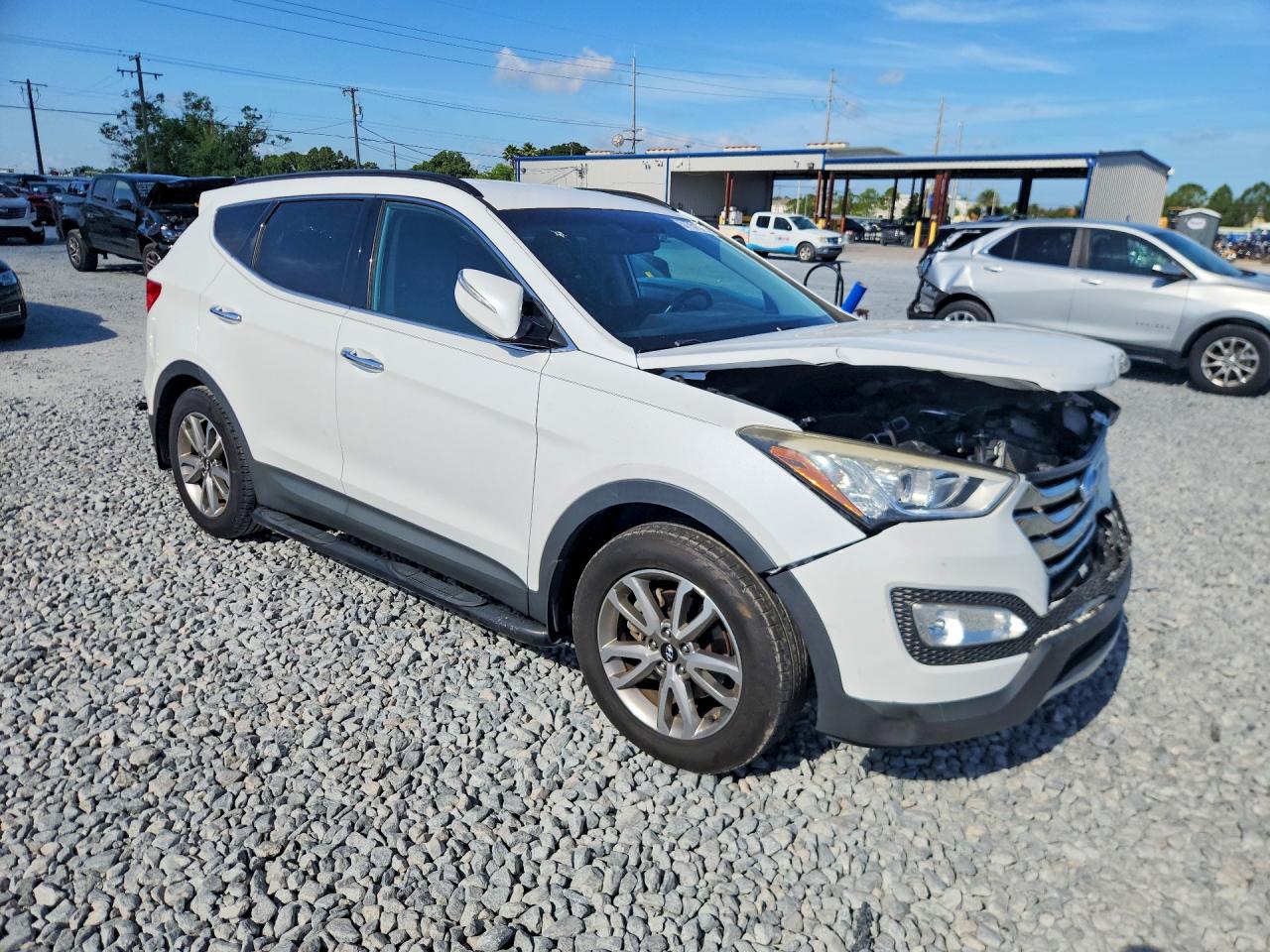 2015 Hyundai Santa Fe Sport 2.0t White vin: 5XYZU3LA7FG268189